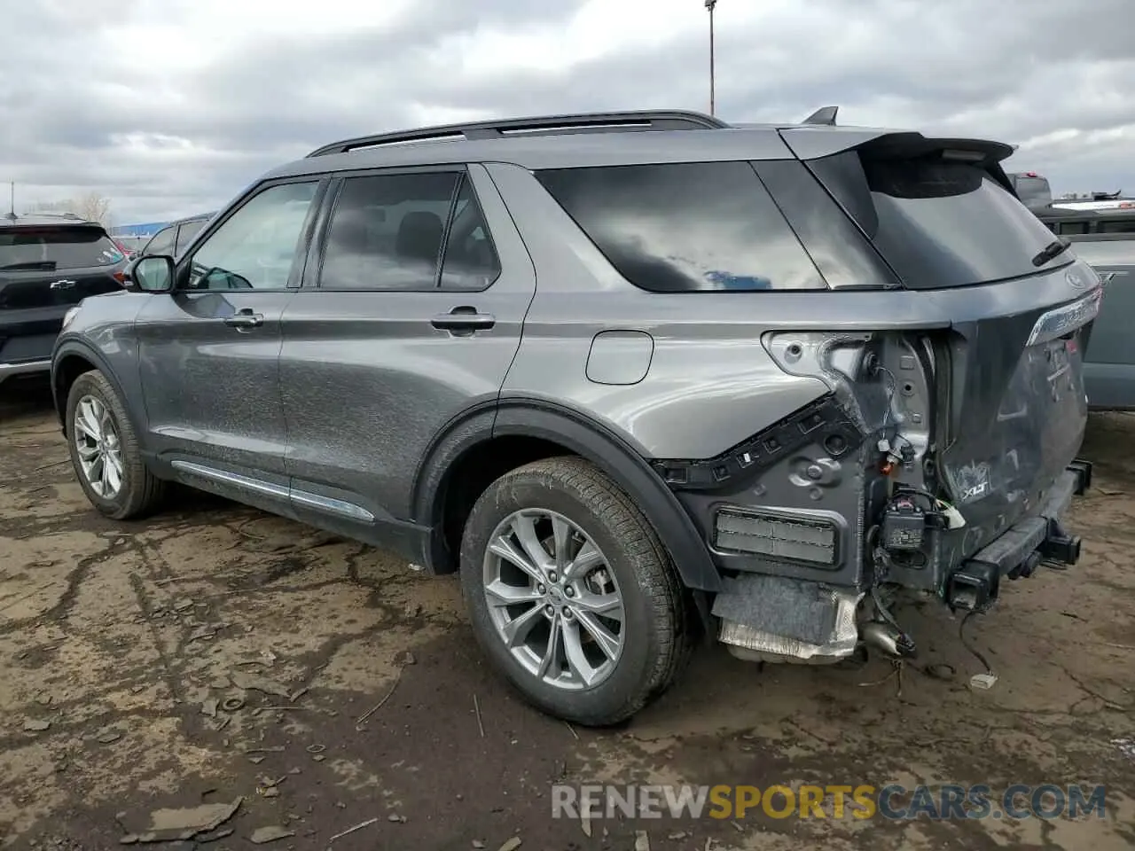 2 fotografías del automóvil dañado 1FMSK8DH0RGA16880 FORD EXPLORER 2024