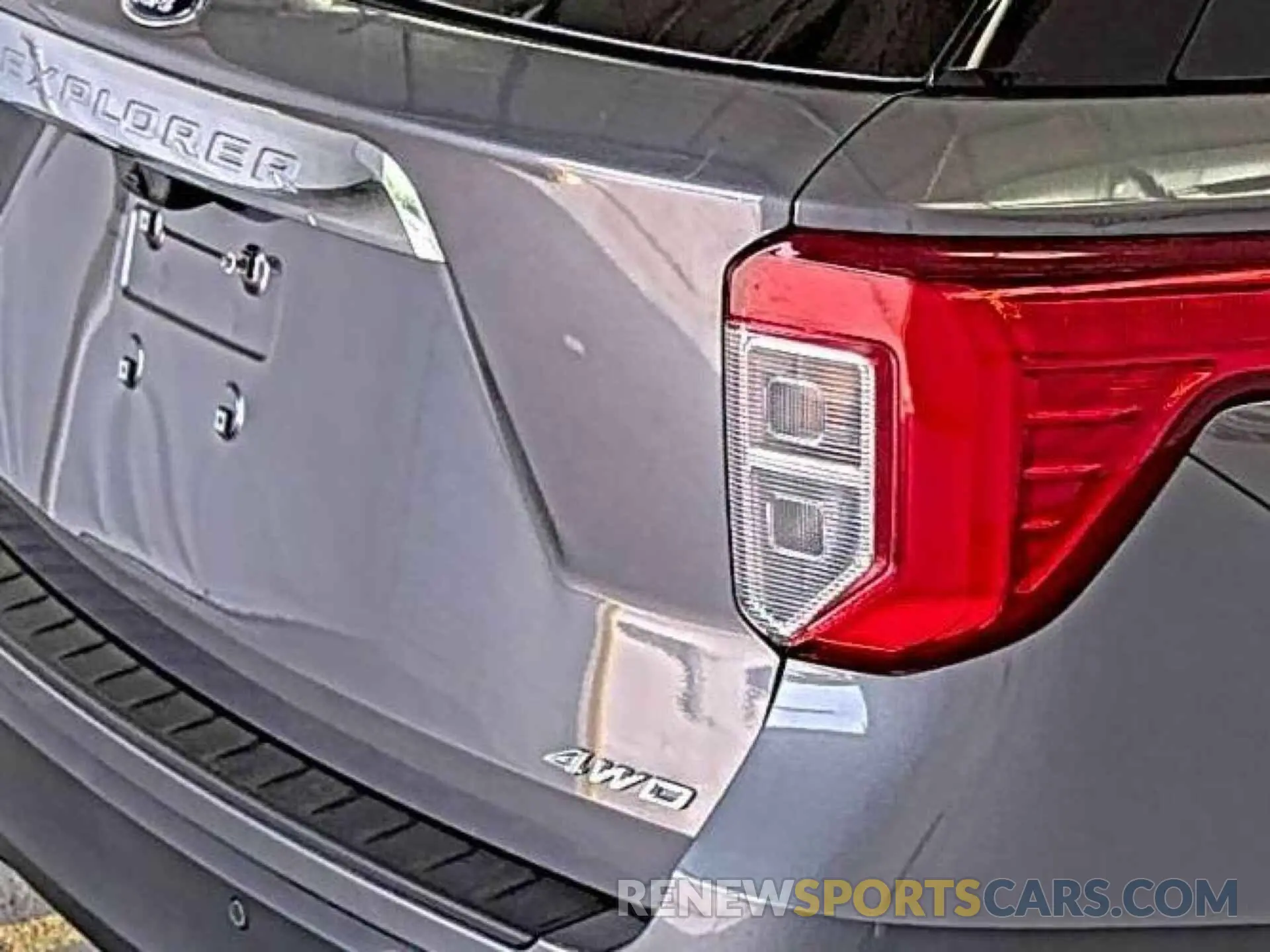 8 fotografías del automóvil dañado 1FMSK8DH1RGA85609 FORD EXPLORER 2024