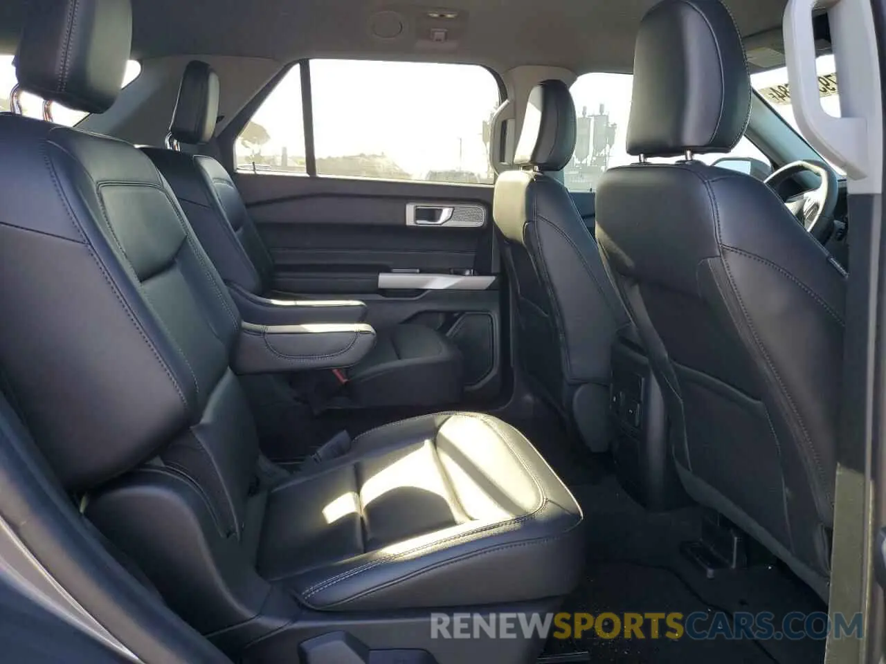 11 fotografías del automóvil dañado 1FMSK8DH6RGA43162 FORD EXPLORER 2024