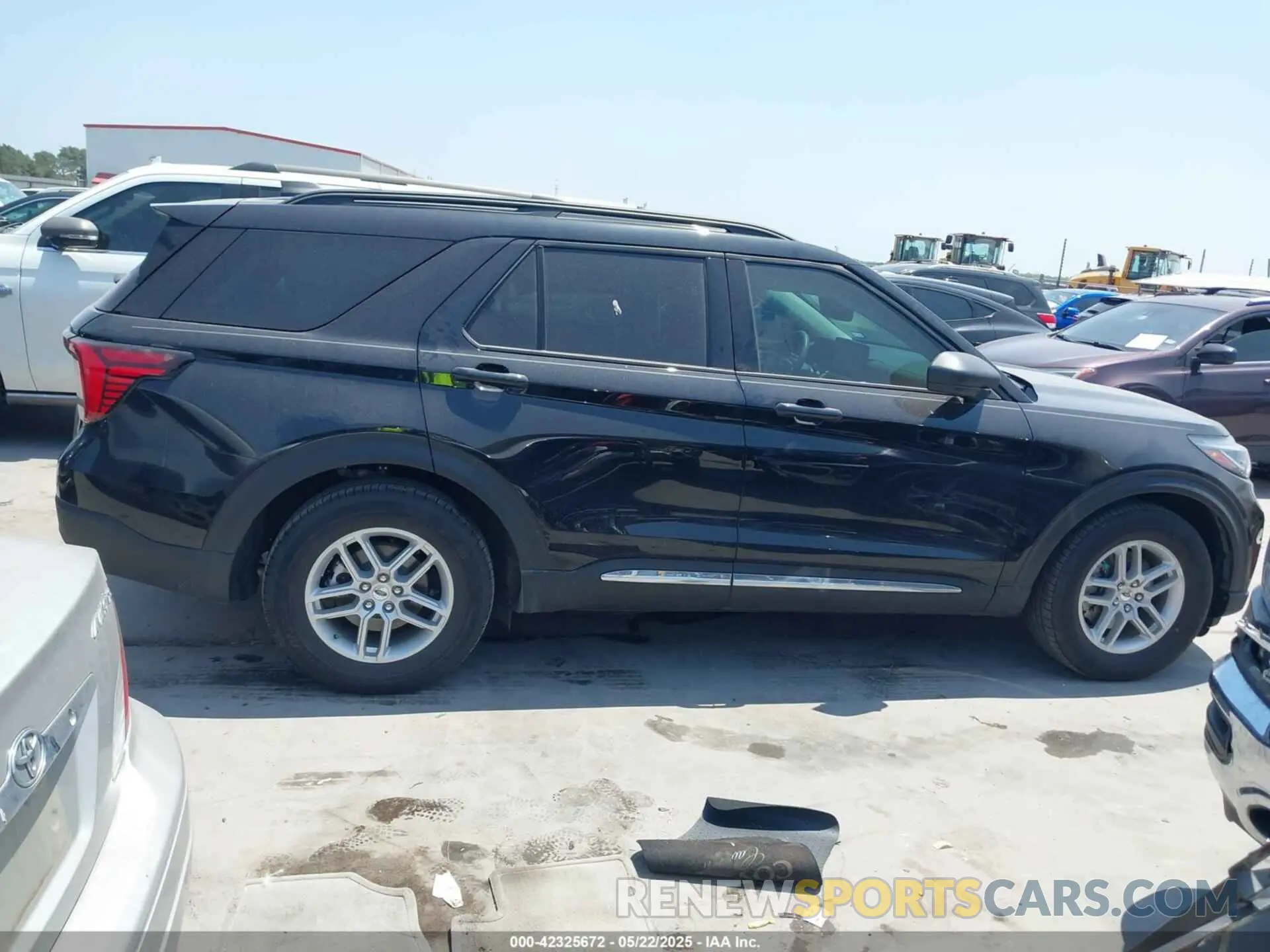 13 fotografías del automóvil dañado 1FMUK7DH7SGA99586 FORD EXPLORER 2025