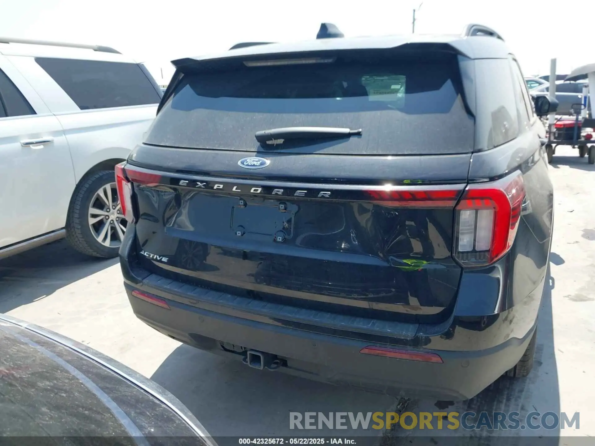 16 fotografías del automóvil dañado 1FMUK7DH7SGA99586 FORD EXPLORER 2025