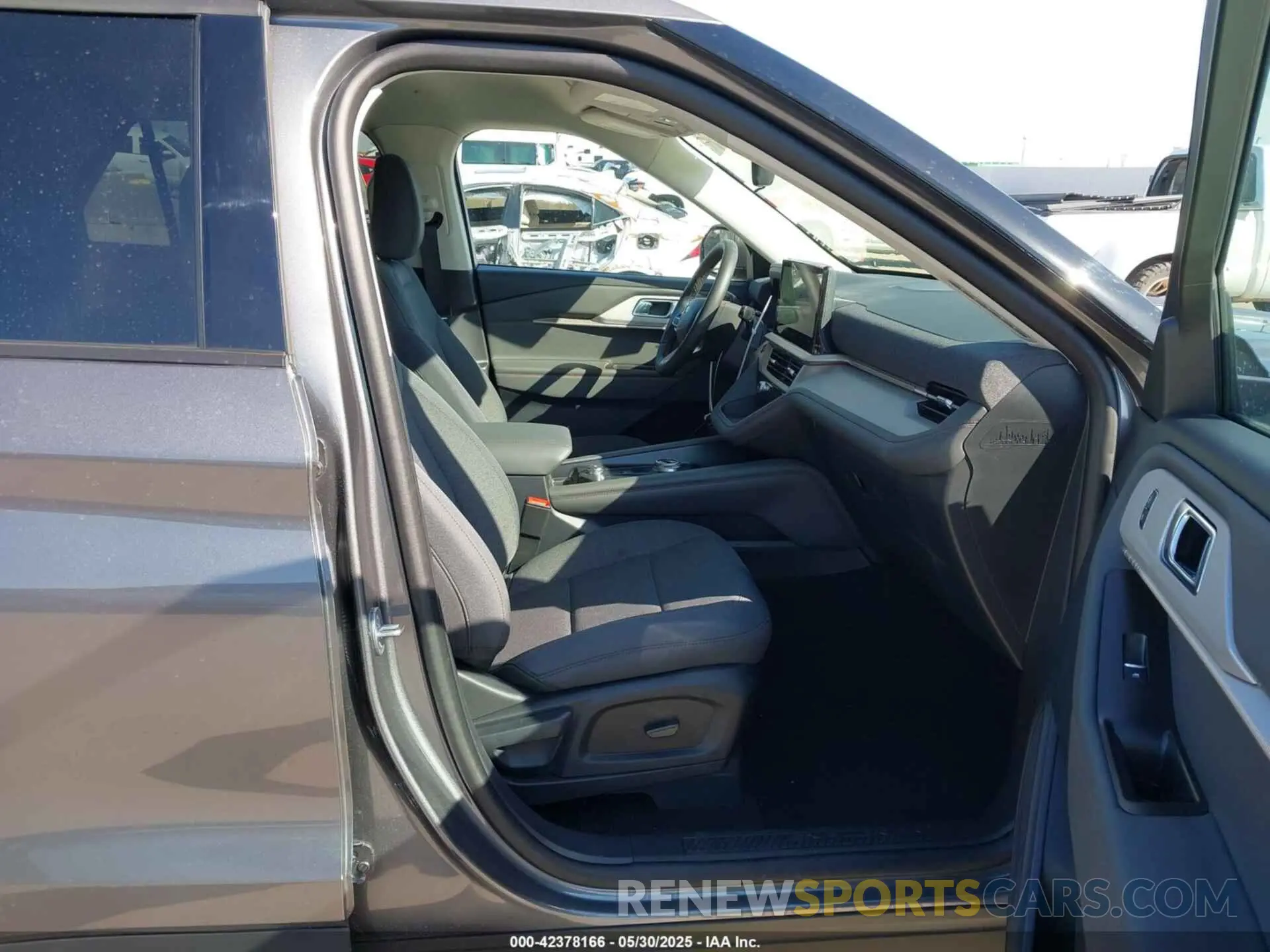 5 fotografías del automóvil dañado 1FMUK7DH9SGB16257 FORD EXPLORER 2025