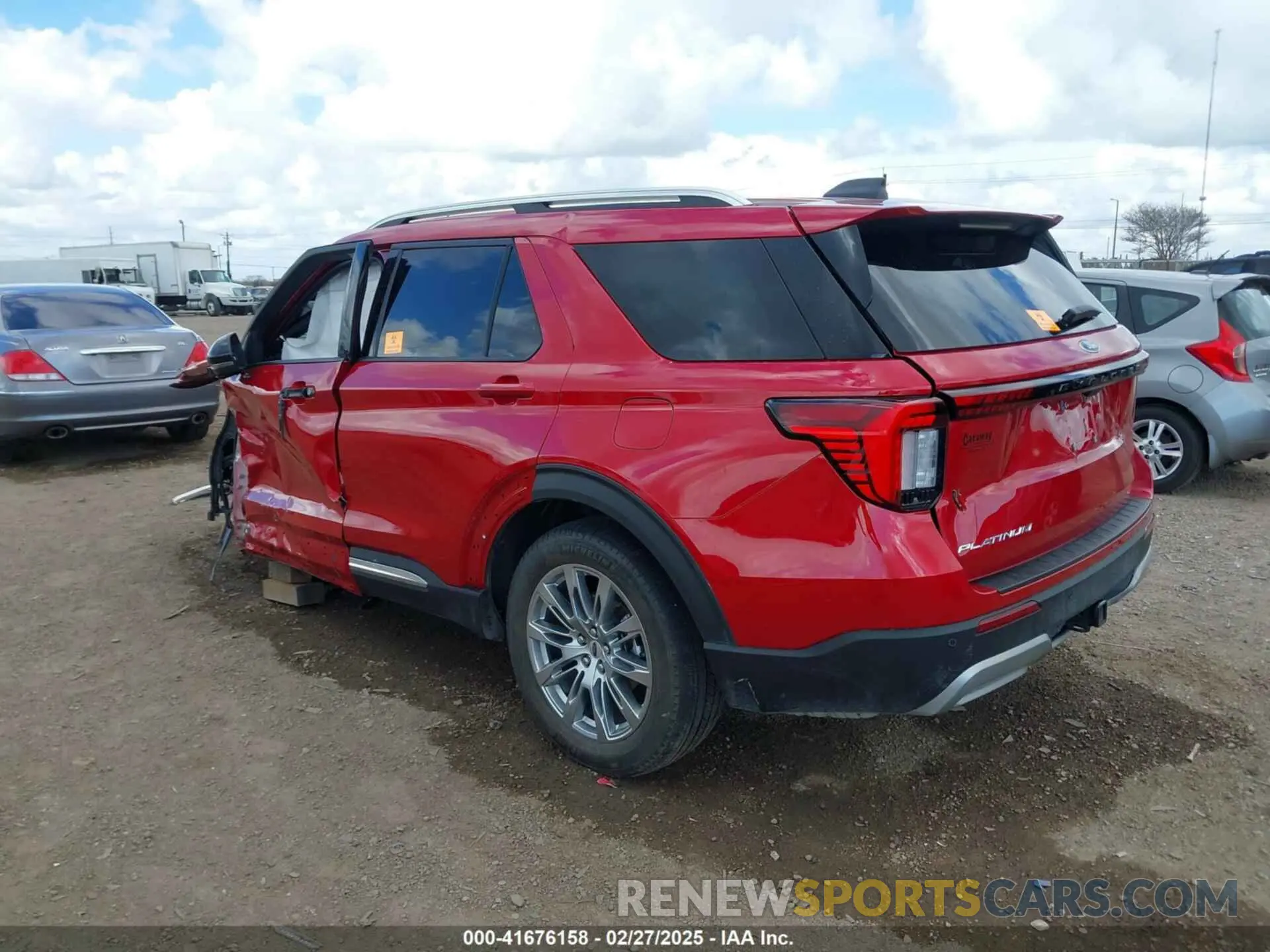 3 fotografías del automóvil dañado 1FMUK7HH2SGA66909 FORD EXPLORER 2025