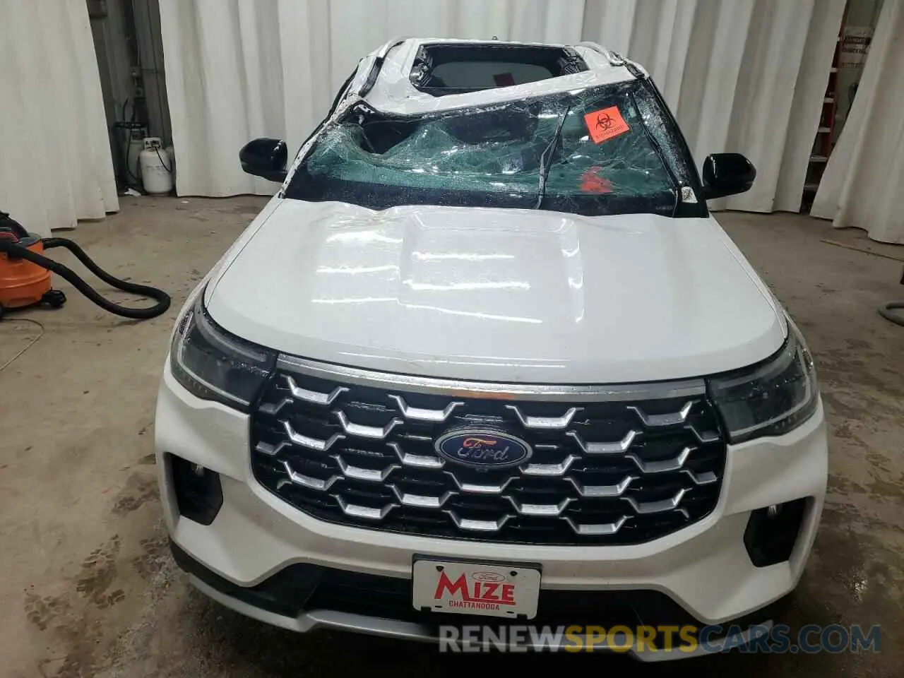 5 fotografías del automóvil dañado 1FMUK7HH9SGA44955 FORD EXPLORER 2025