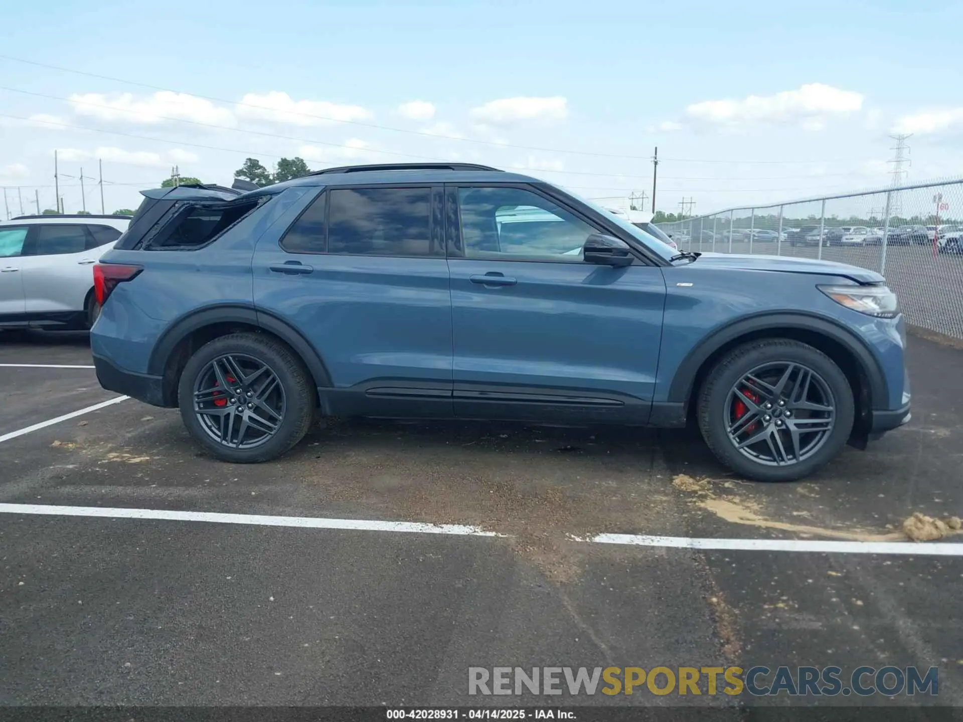 13 fotografías del automóvil dañado 1FMUK7KH9SGA91850 FORD EXPLORER 2025