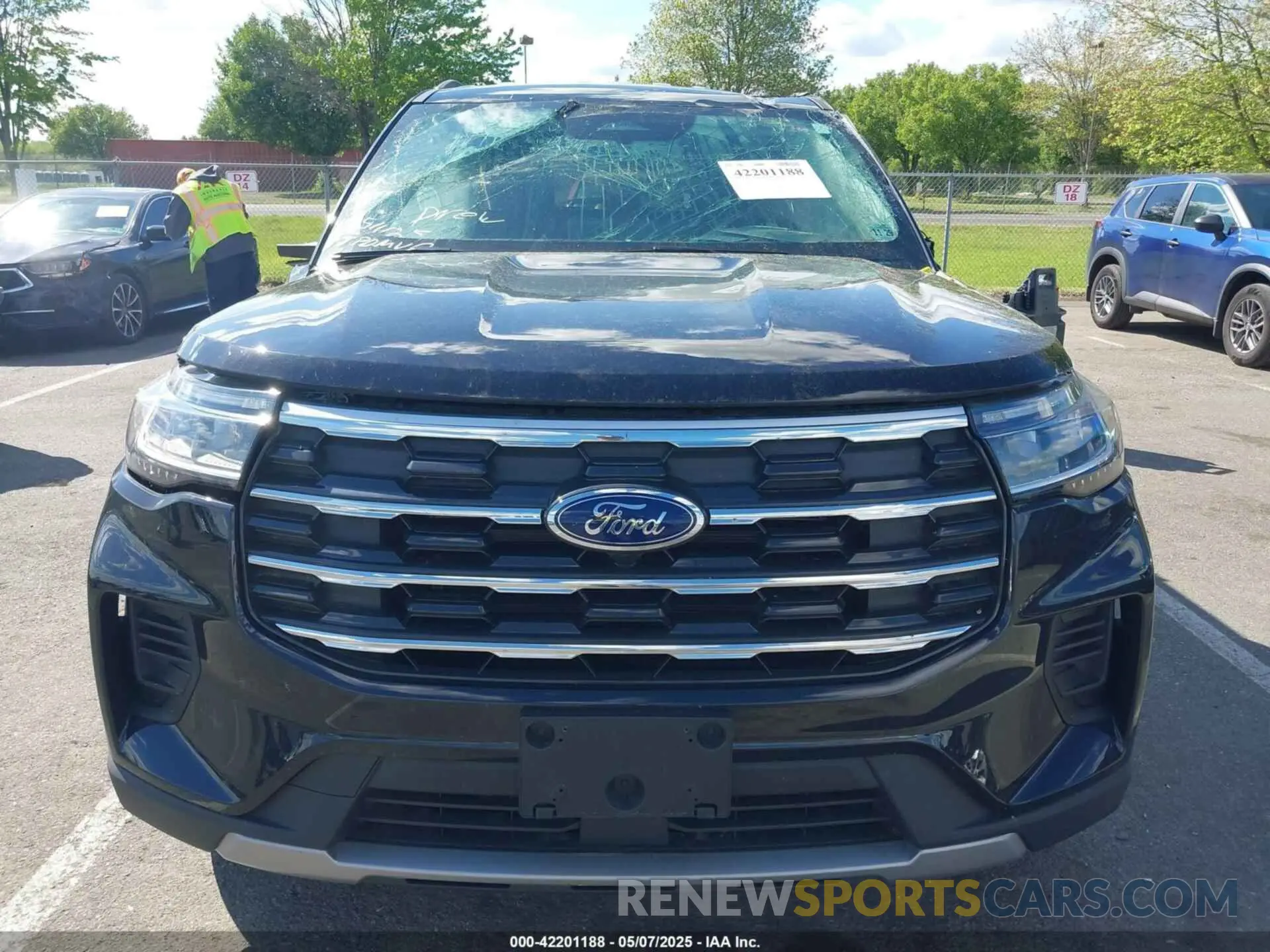 12 fotografías del automóvil dañado 1FMUK8DH0SGA20801 FORD EXPLORER 2025