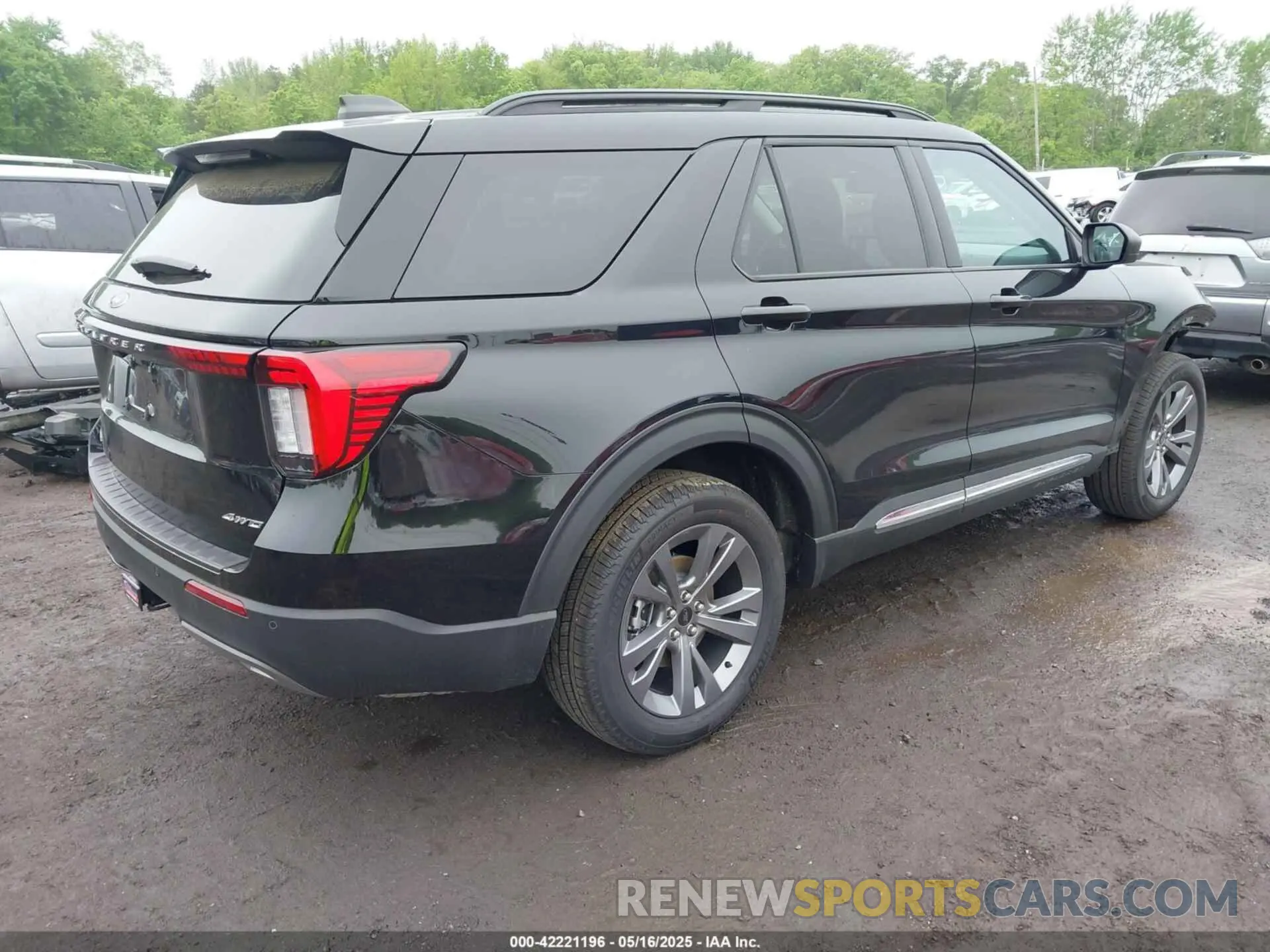 4 fotografías del automóvil dañado 1FMUK8DH1SGB46682 FORD EXPLORER 2025