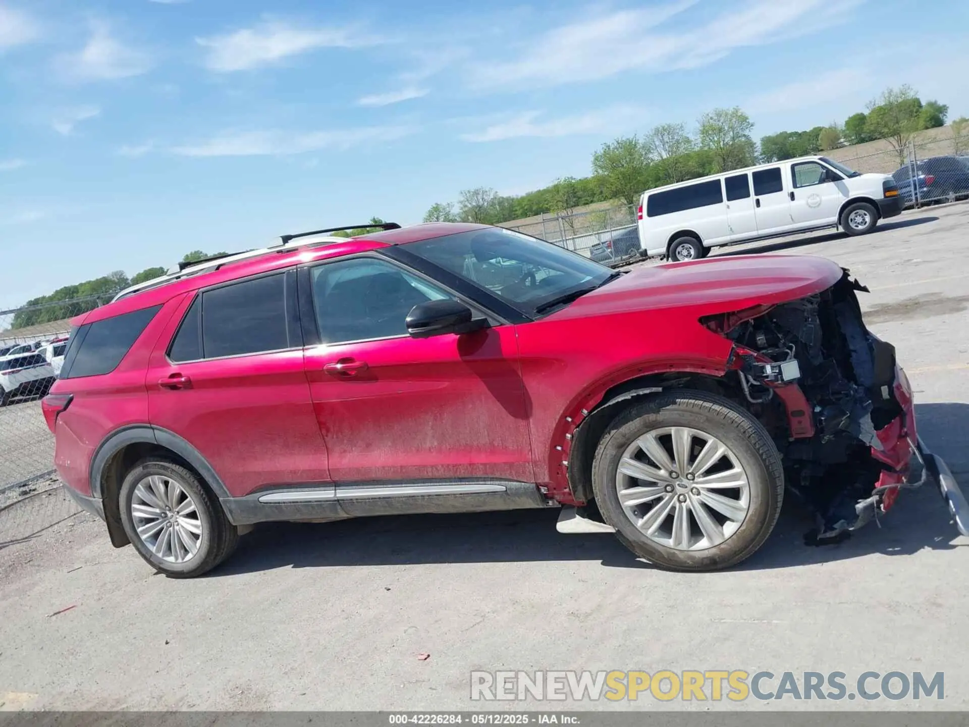 14 fotografías del automóvil dañado 1FMUK8HH9SGA53435 FORD EXPLORER 2025