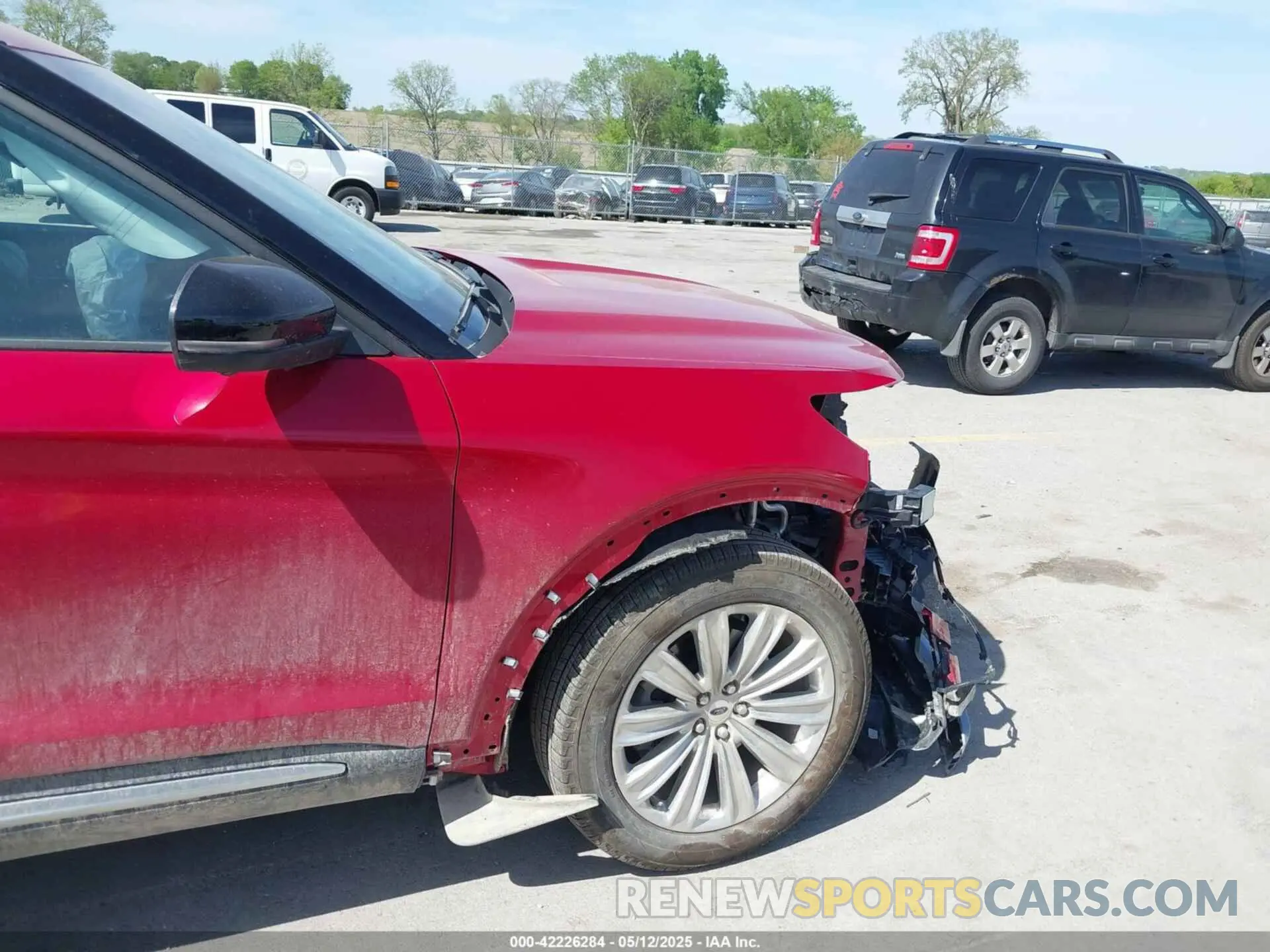 18 fotografías del automóvil dañado 1FMUK8HH9SGA53435 FORD EXPLORER 2025