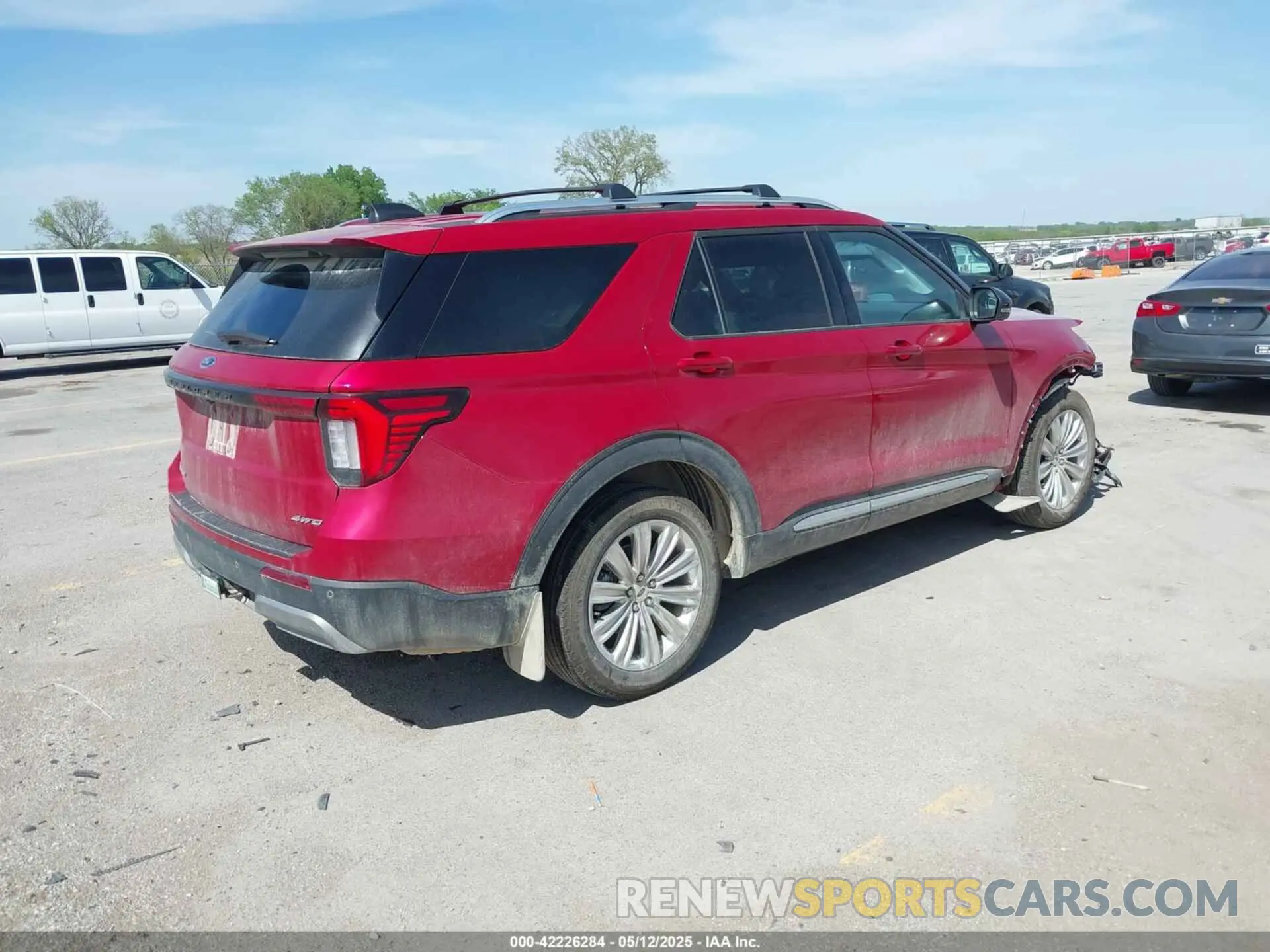 4 fotografías del automóvil dañado 1FMUK8HH9SGA53435 FORD EXPLORER 2025