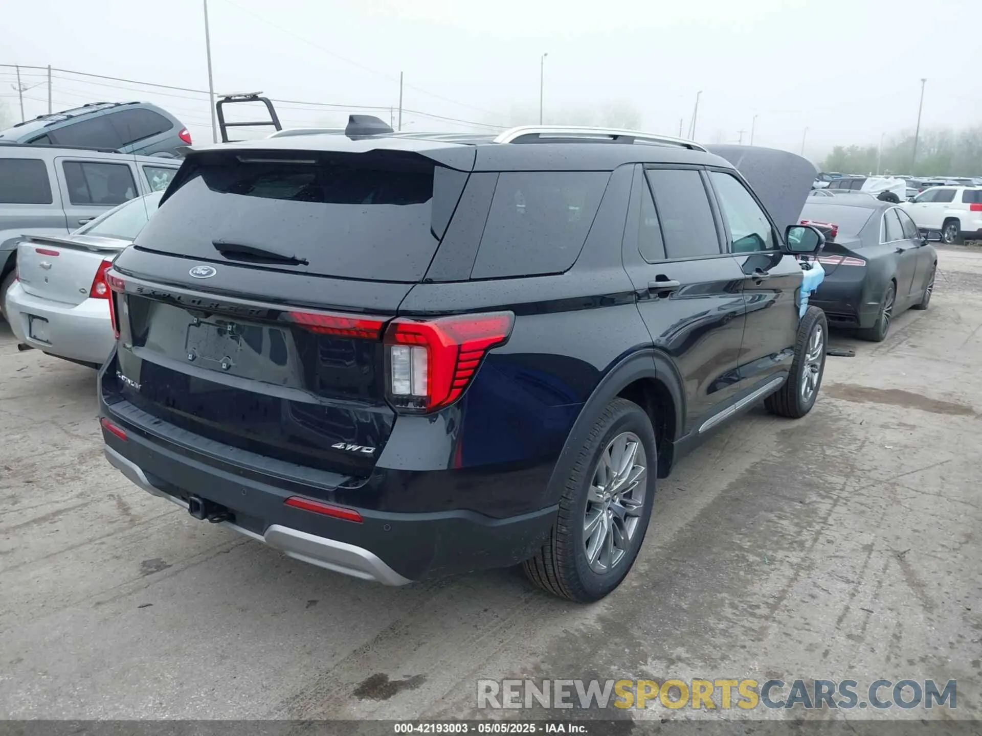 4 fotografías del automóvil dañado 1FMUK8HHXSGA09590 FORD EXPLORER 2025