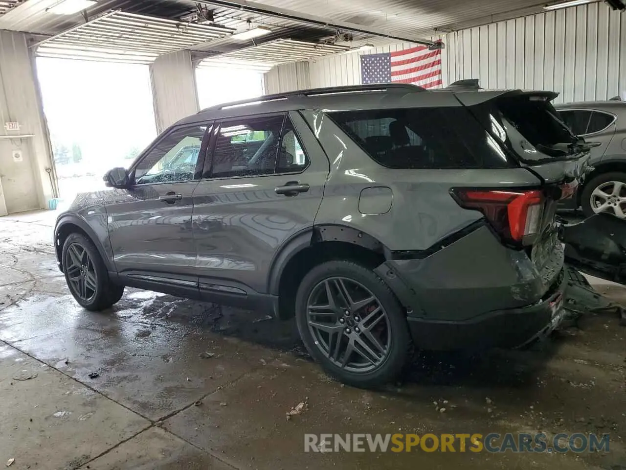 2 fotografías del automóvil dañado 1FMUK8KH3SGB37579 FORD EXPLORER 2025