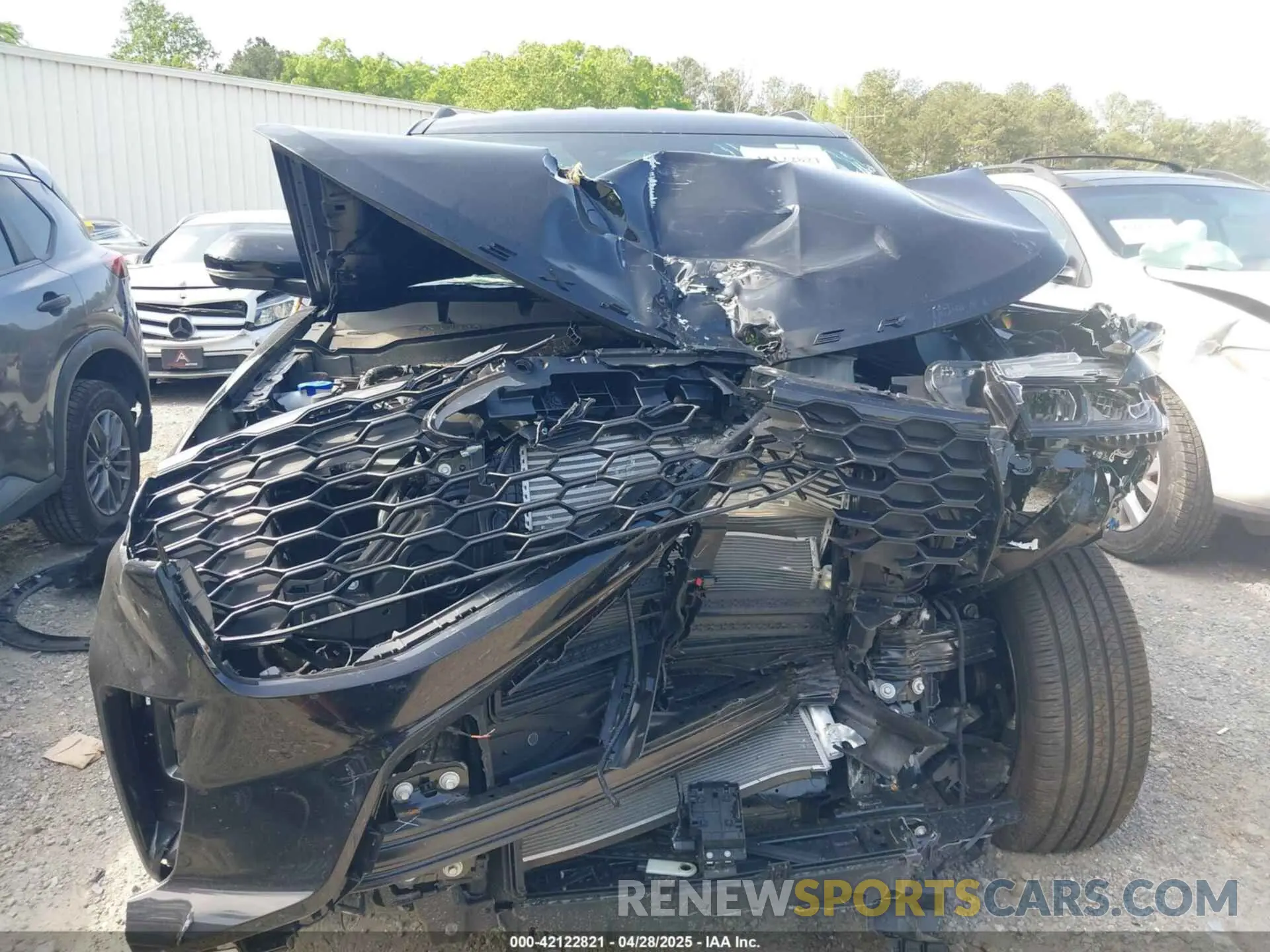 6 fotografías del automóvil dañado 1FMUK8KH4SGB39339 FORD EXPLORER 2025