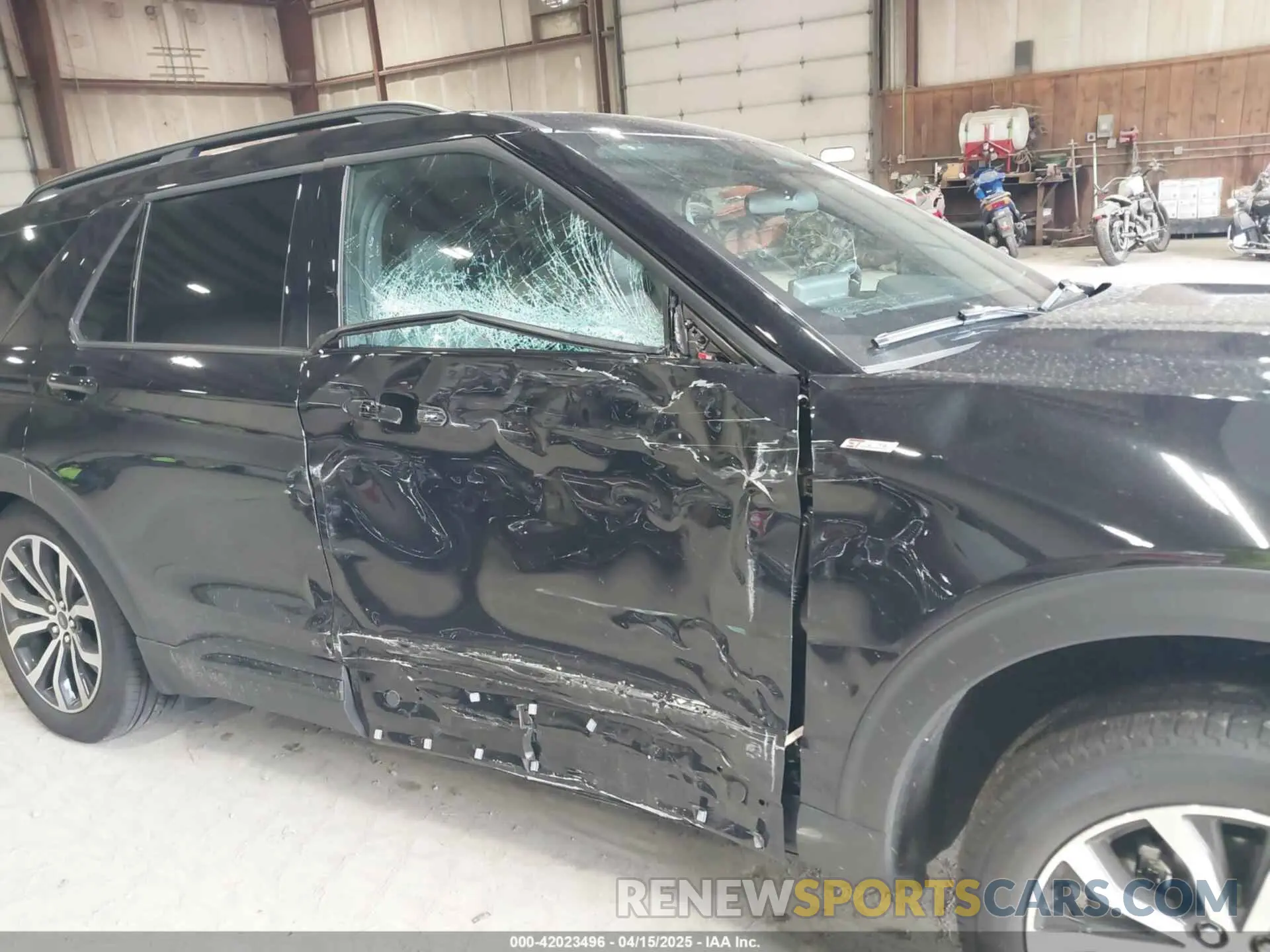 18 fotografías del automóvil dañado 1FMUK8KH5SGA50542 FORD EXPLORER 2025