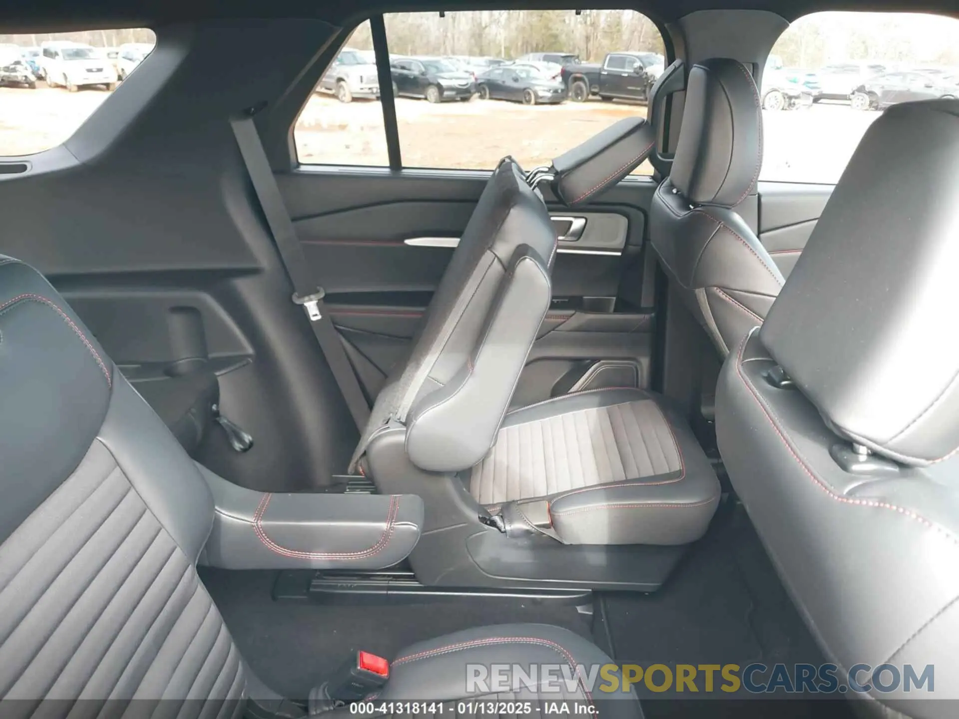 8 fotografías del automóvil dañado 1FMUK8KH7SGA13380 FORD EXPLORER 2025