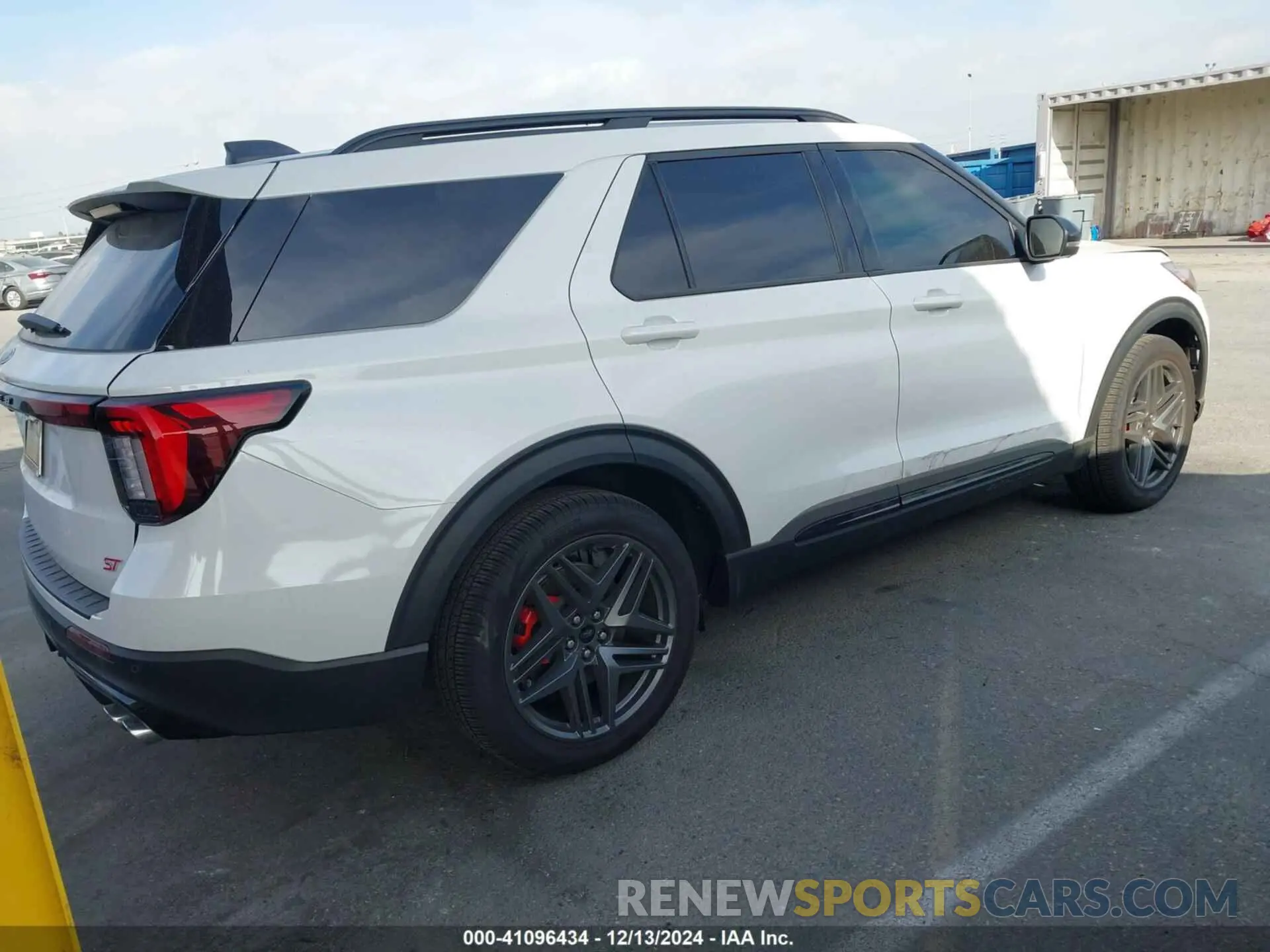 4 fotografías del automóvil dañado 1FMWK8GC3SGA12569 FORD EXPLORER 2025