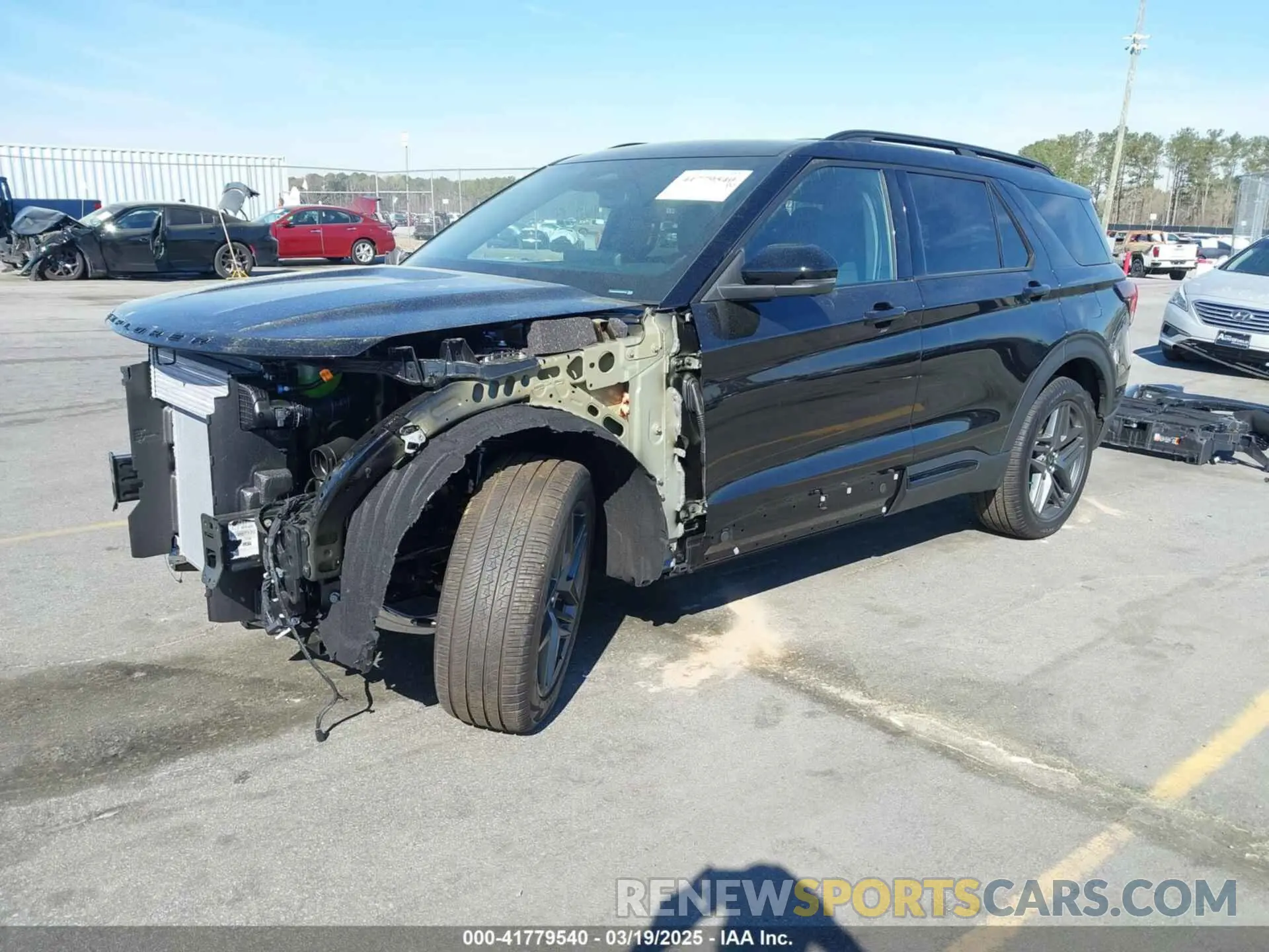 2 fotografías del automóvil dañado 1FMWK8GC3SGB23316 FORD EXPLORER 2025