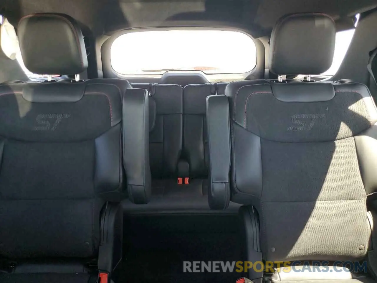 10 fotografías del automóvil dañado 1FMWK8GC3SGB93673 FORD EXPLORER 2025