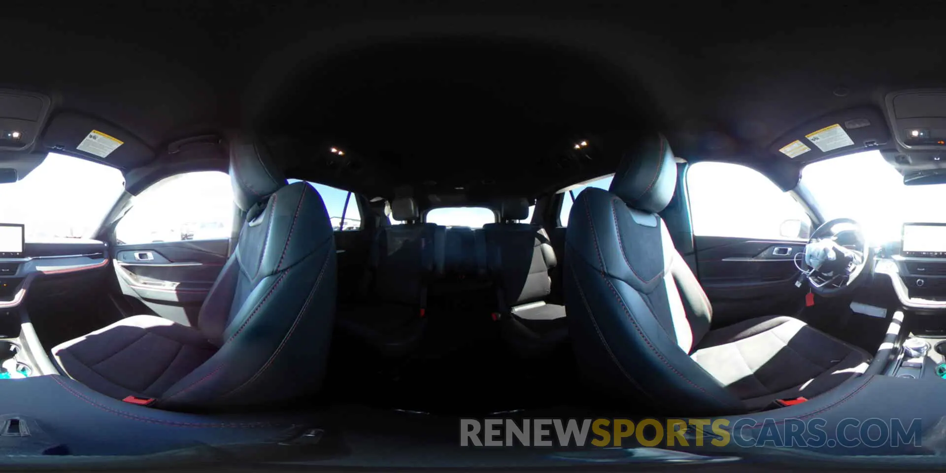 15 fotografías del automóvil dañado 1FMWK8GC3SGB93673 FORD EXPLORER 2025