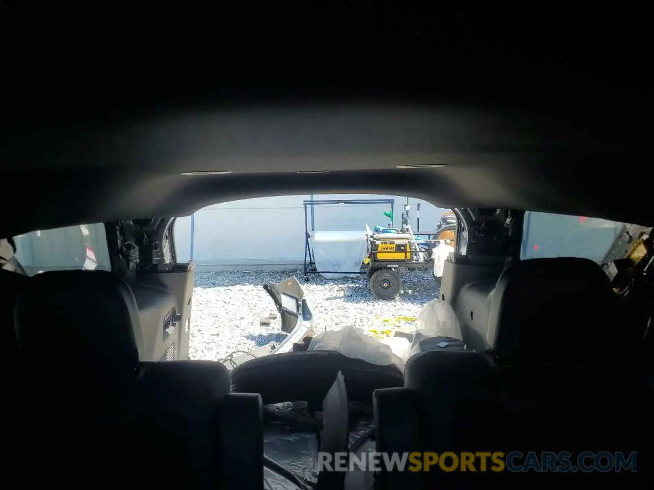 10 fotografías del automóvil dañado 1FMWK8GC4SGB16875 FORD EXPLORER 2025