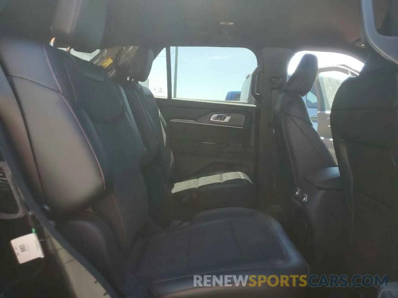 11 fotografías del automóvil dañado 1FMWK8GC4SGB16875 FORD EXPLORER 2025
