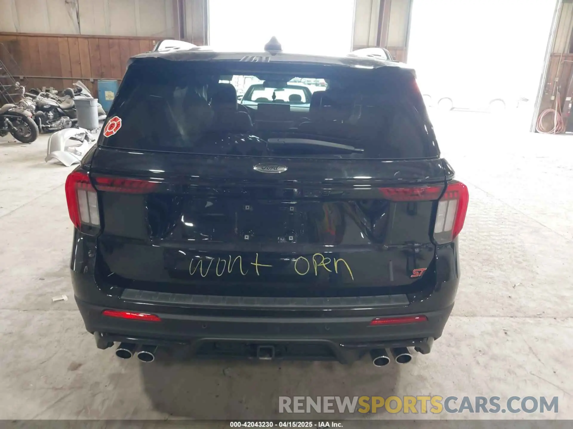 17 fotografías del automóvil dañado 1FMWK8GC6SGA08676 FORD EXPLORER 2025