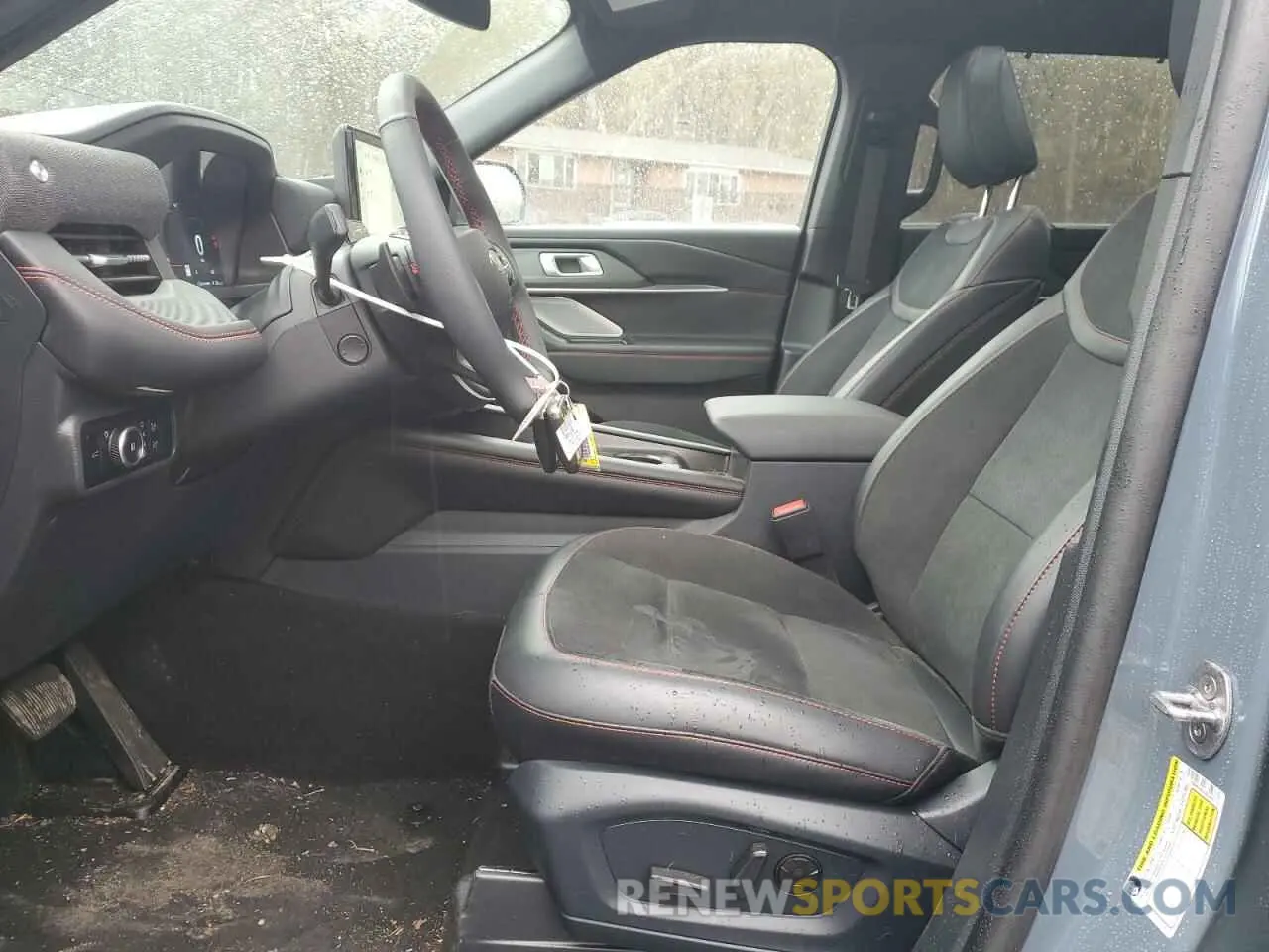 7 fotografías del automóvil dañado 1FMWK8GC6SGA08774 FORD EXPLORER 2025