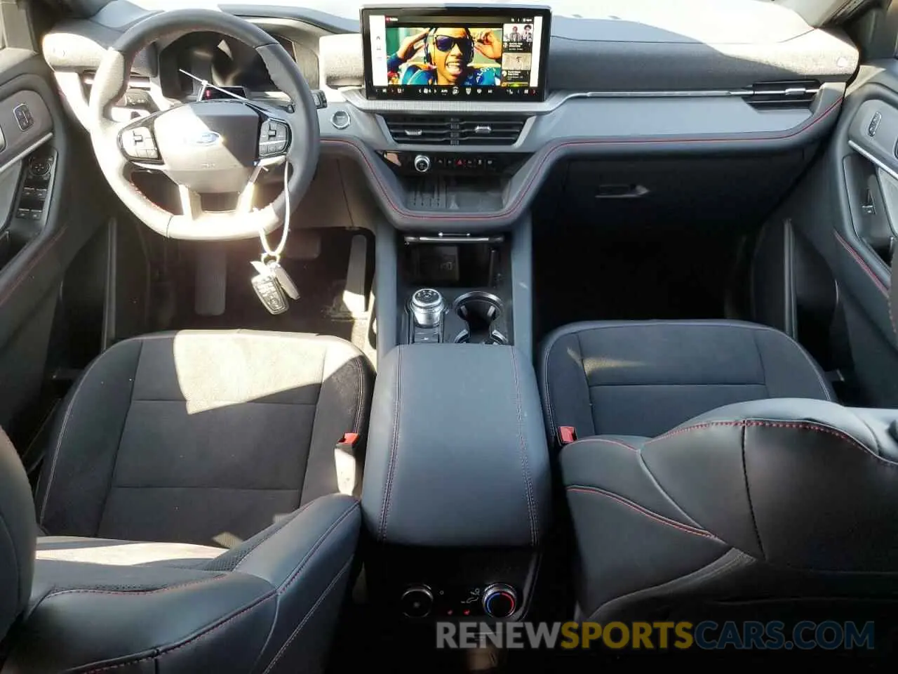 8 fotografías del automóvil dañado 1FMWK8GC7SGA47177 FORD EXPLORER 2025
