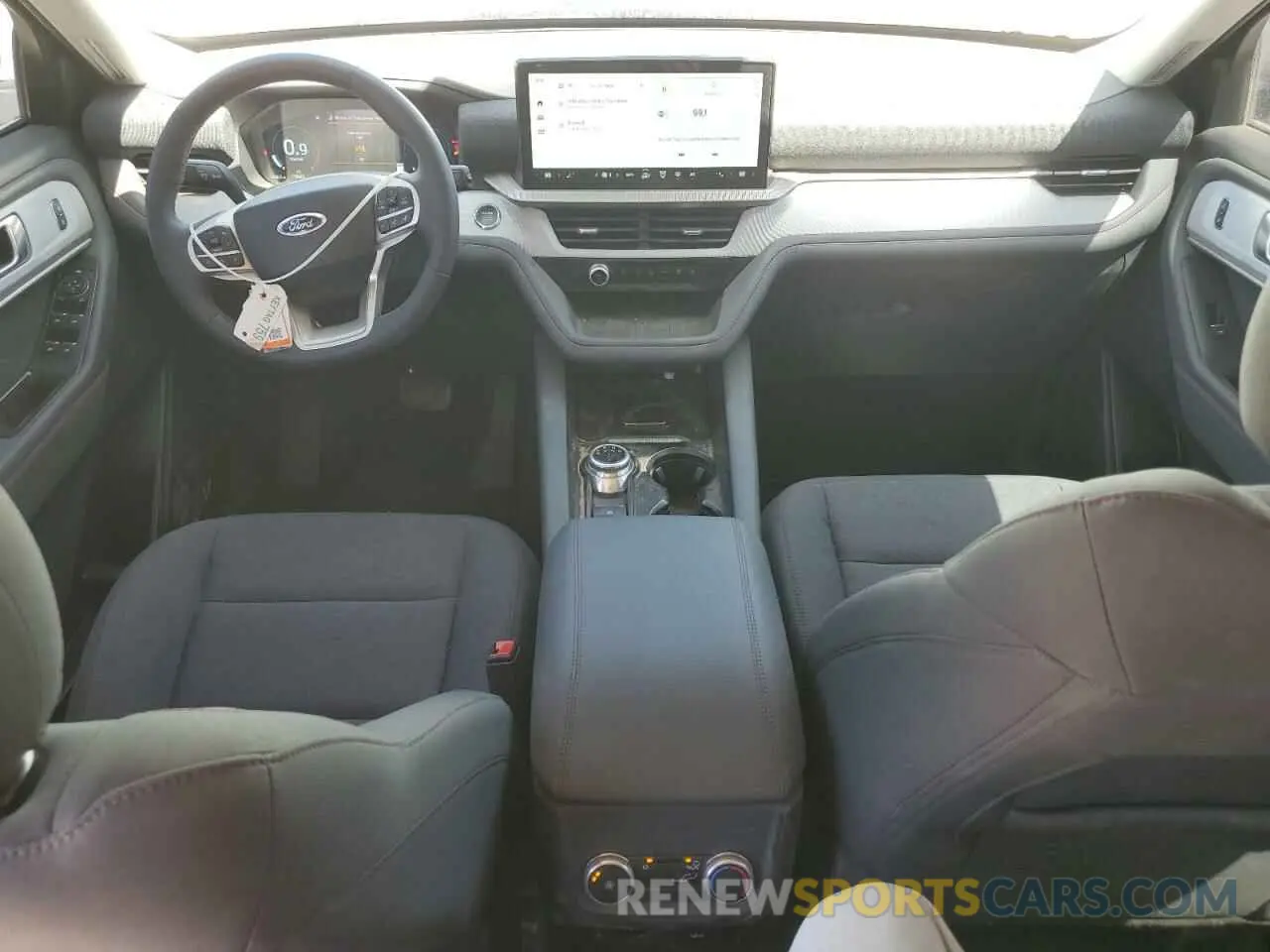 8 fotografías del automóvil dañado 1FMUK7DH1SGA05685 FORD EXPLORER A 2025