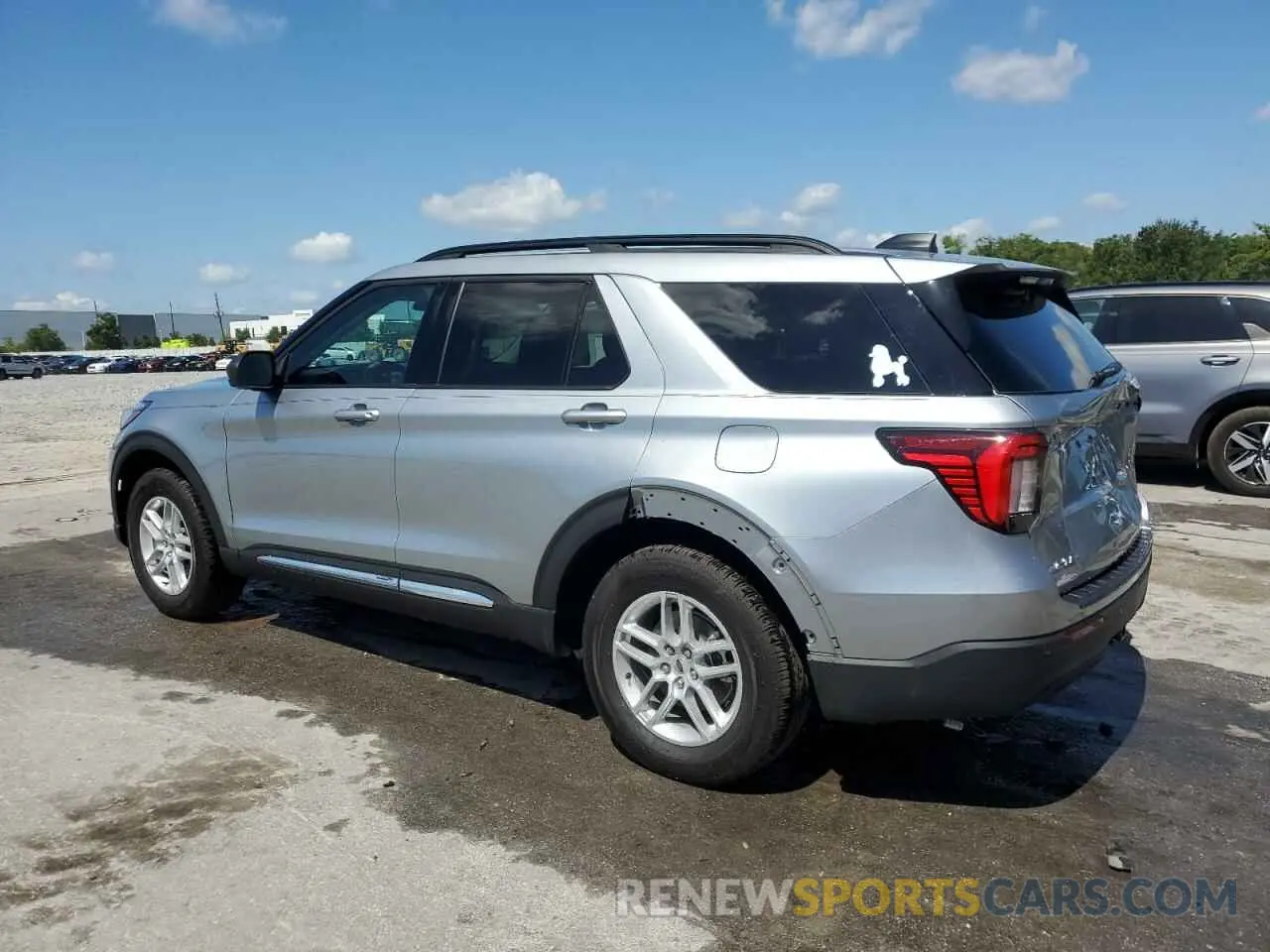 2 fotografías del automóvil dañado 1FMUK7DH2SGA47461 FORD EXPLORER A 2025