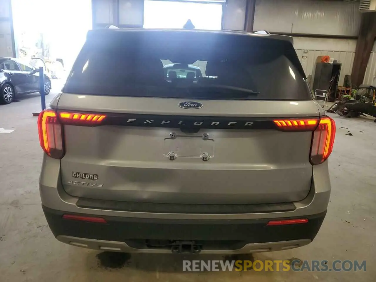 6 fotografías del automóvil dañado 1FMUK7DH4SGA43234 FORD EXPLORER A 2025