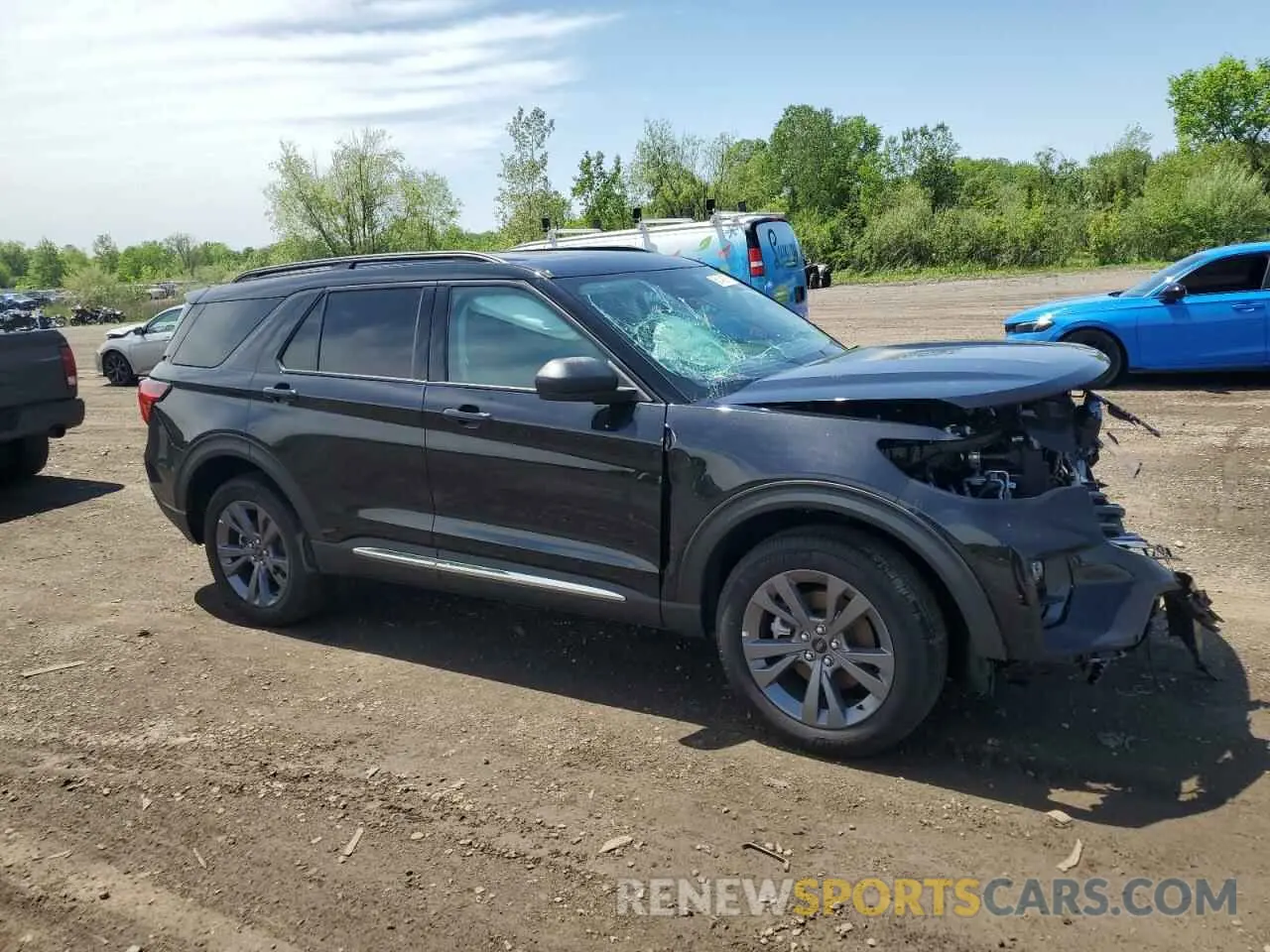 4 fotografías del automóvil dañado 1FMUK8DH1SGB27047 FORD EXPLORER A 2025