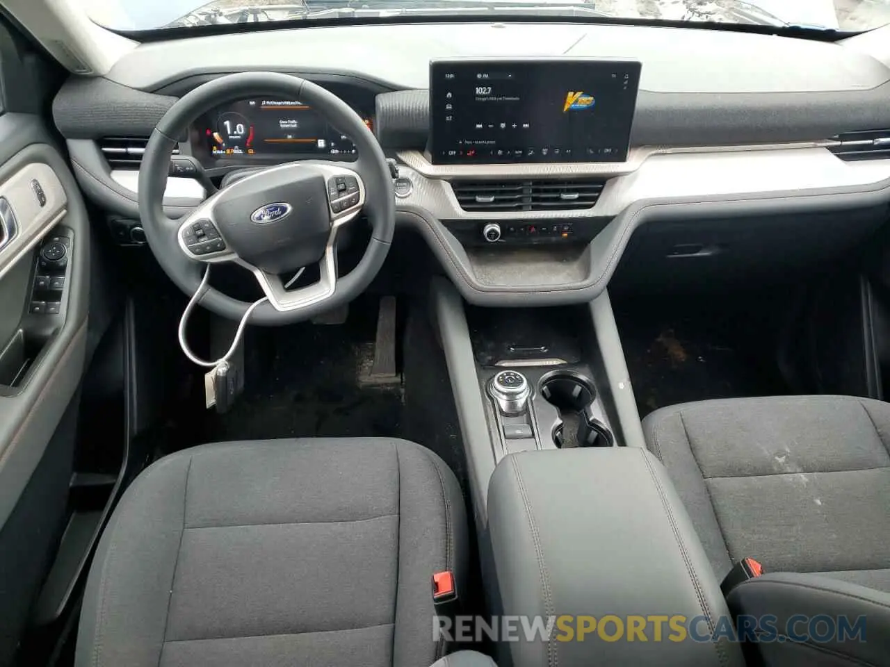 8 fotografías del automóvil dañado 1FMUK8DH4SGA39867 FORD EXPLORER A 2025