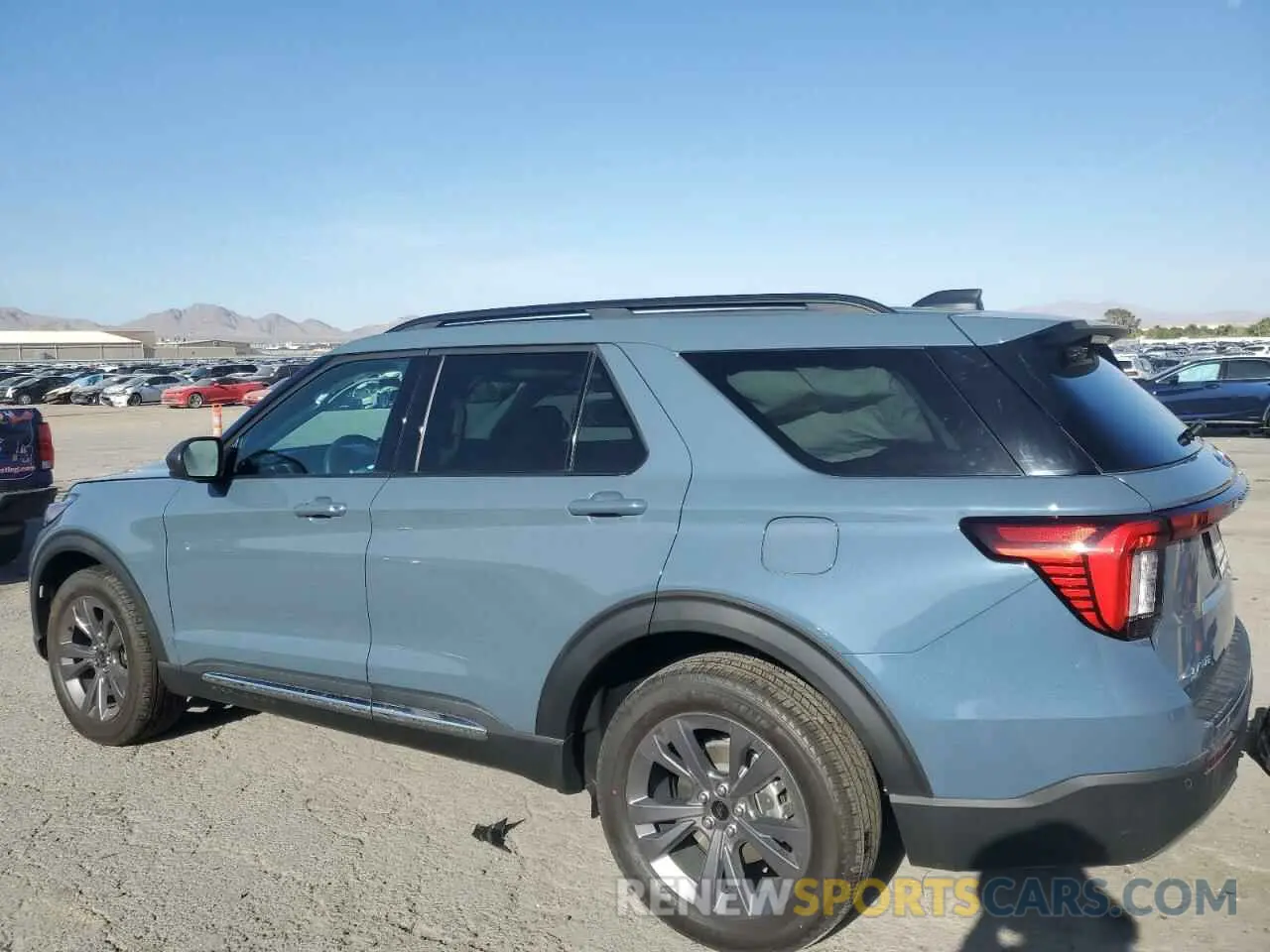 2 fotografías del automóvil dañado 1FMUK8DH7SGA39605 FORD EXPLORER A 2025