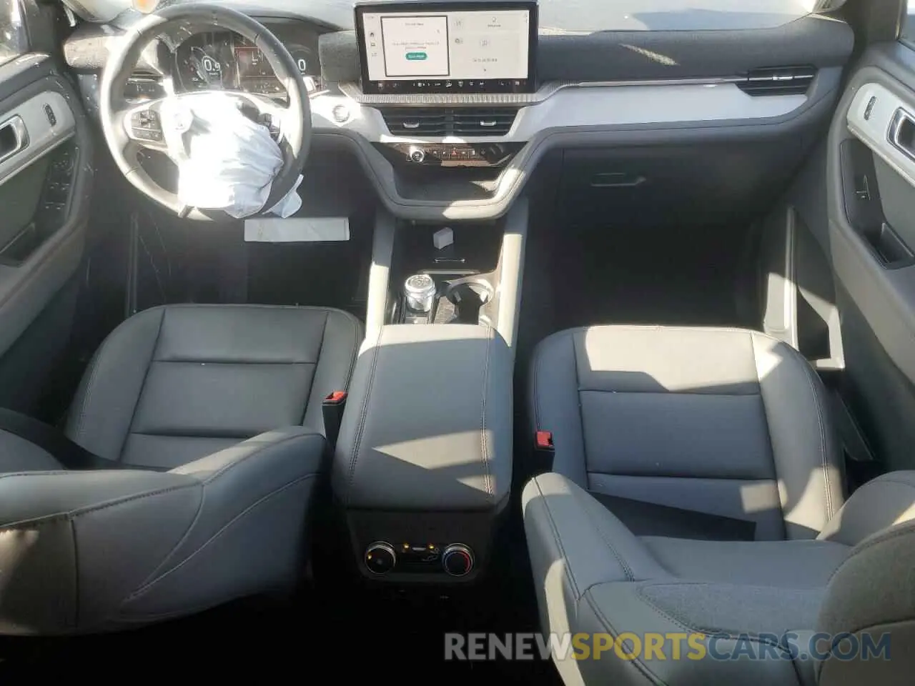 8 fotografías del automóvil dañado 1FMUK8DH7SGA39605 FORD EXPLORER A 2025