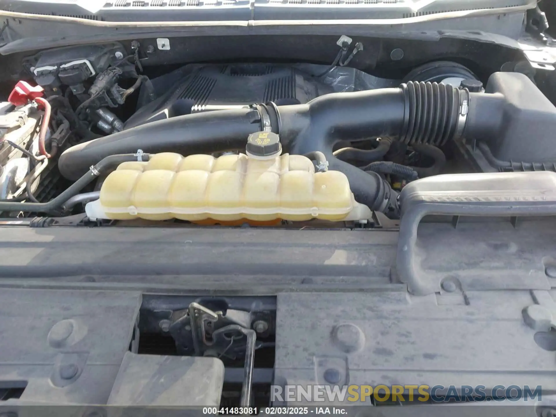 10 fotografías del automóvil dañado 1FTEW1C48KKC52577 FORD F-150 2019