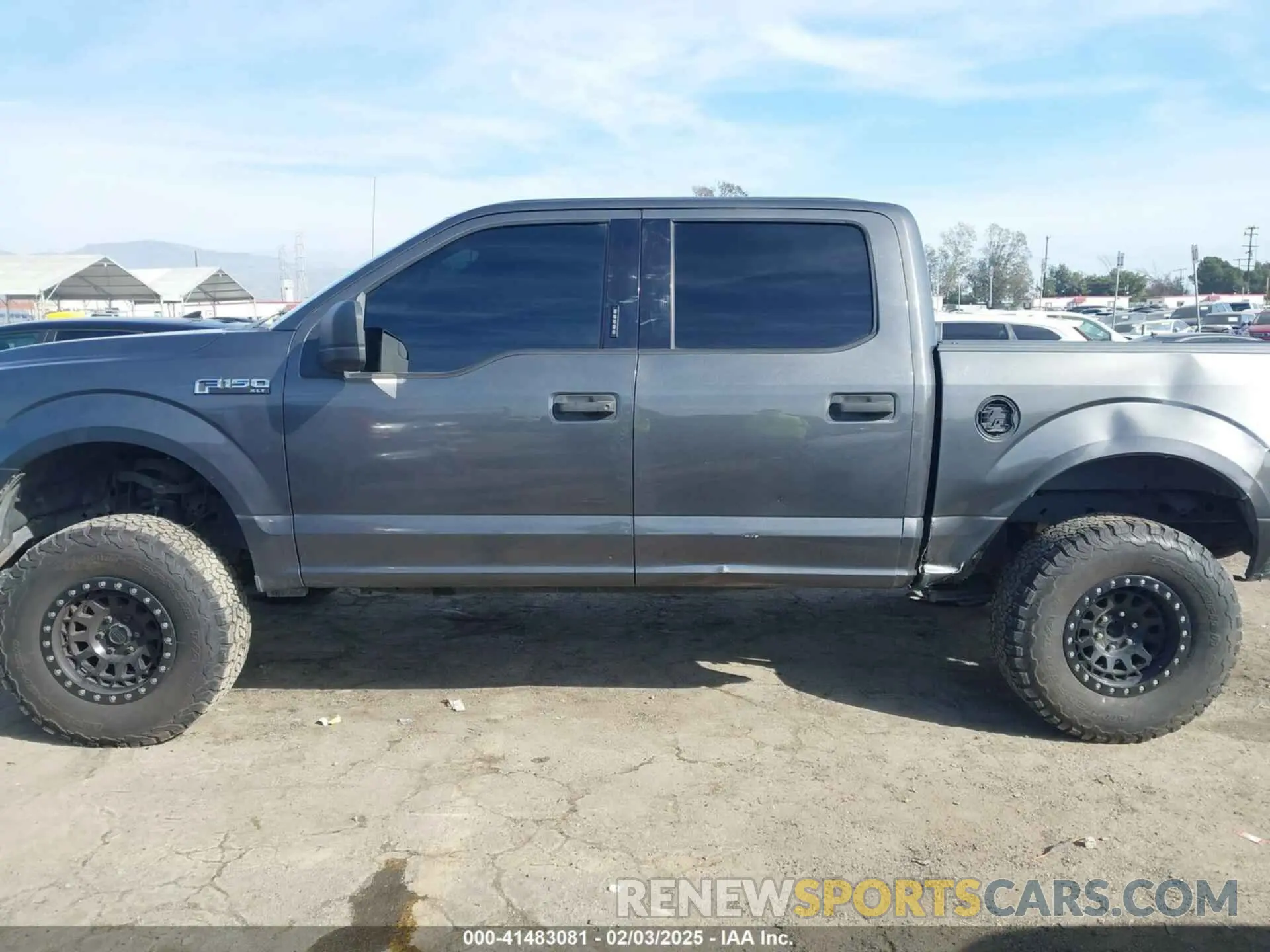 14 fotografías del automóvil dañado 1FTEW1C48KKC52577 FORD F-150 2019