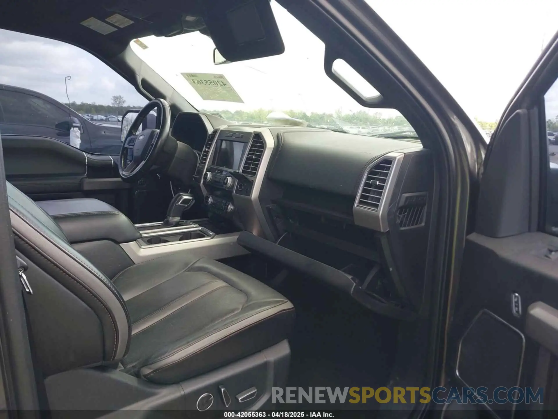 5 fotografías del automóvil dañado 1FTEW1C49KFB49046 FORD F-150 2019