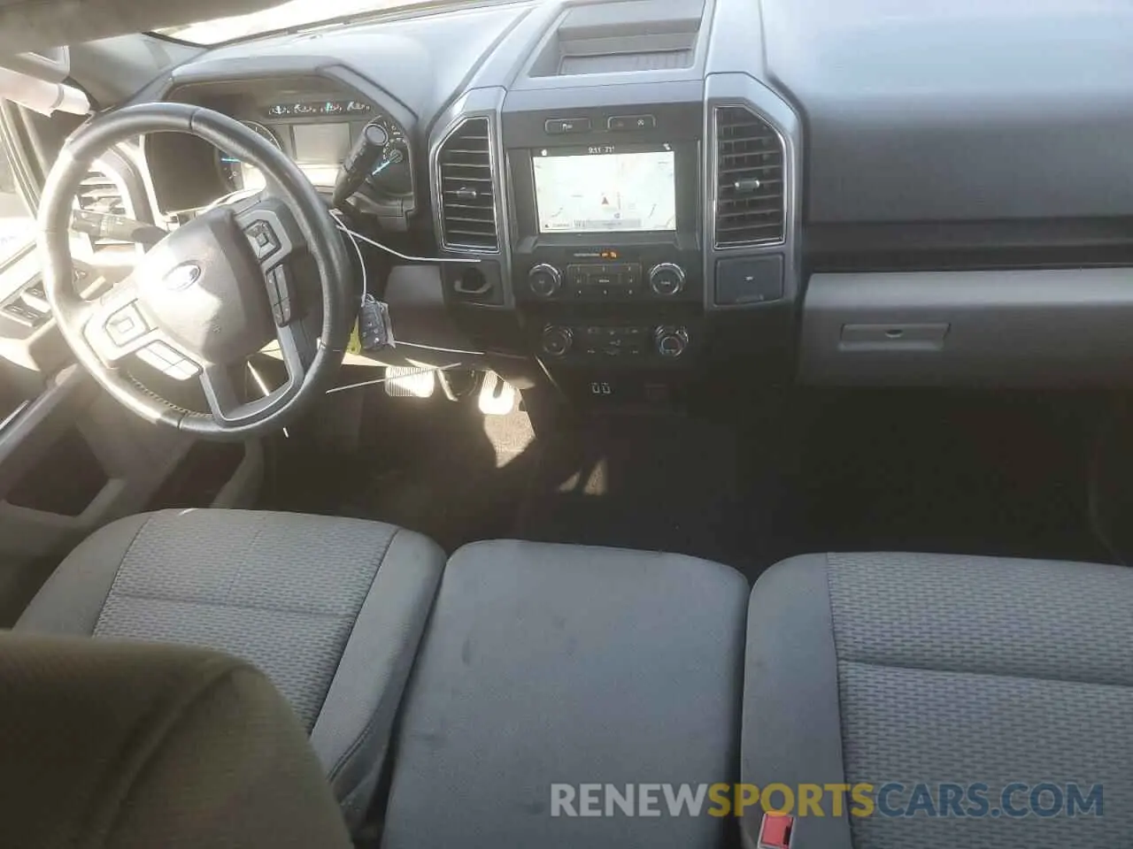 8 fotografías del automóvil dañado 1FTEW1C51KFB49714 FORD F-150 2019