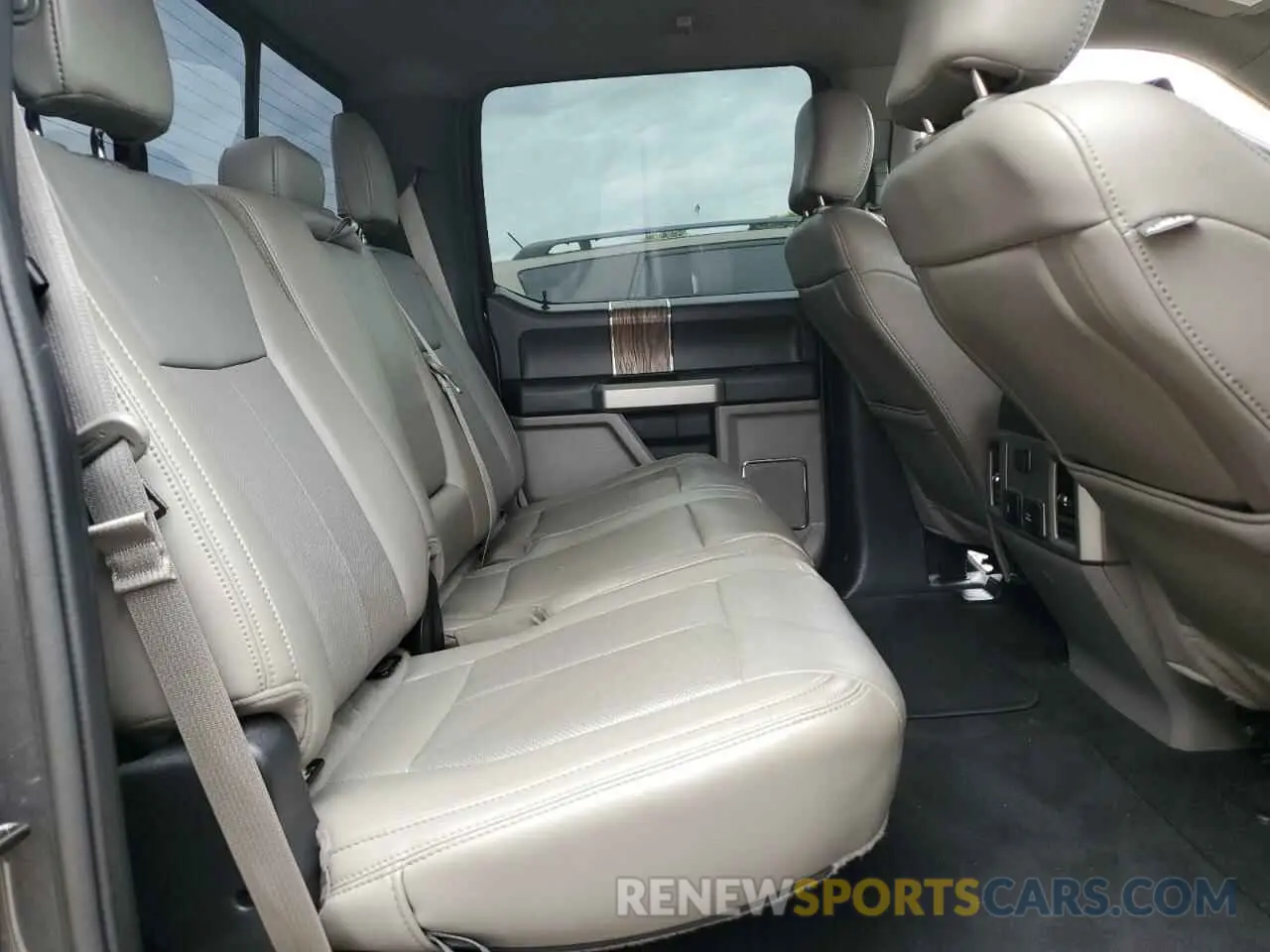 10 fotografías del automóvil dañado 1FTEW1C52KFA74036 FORD F-150 2019