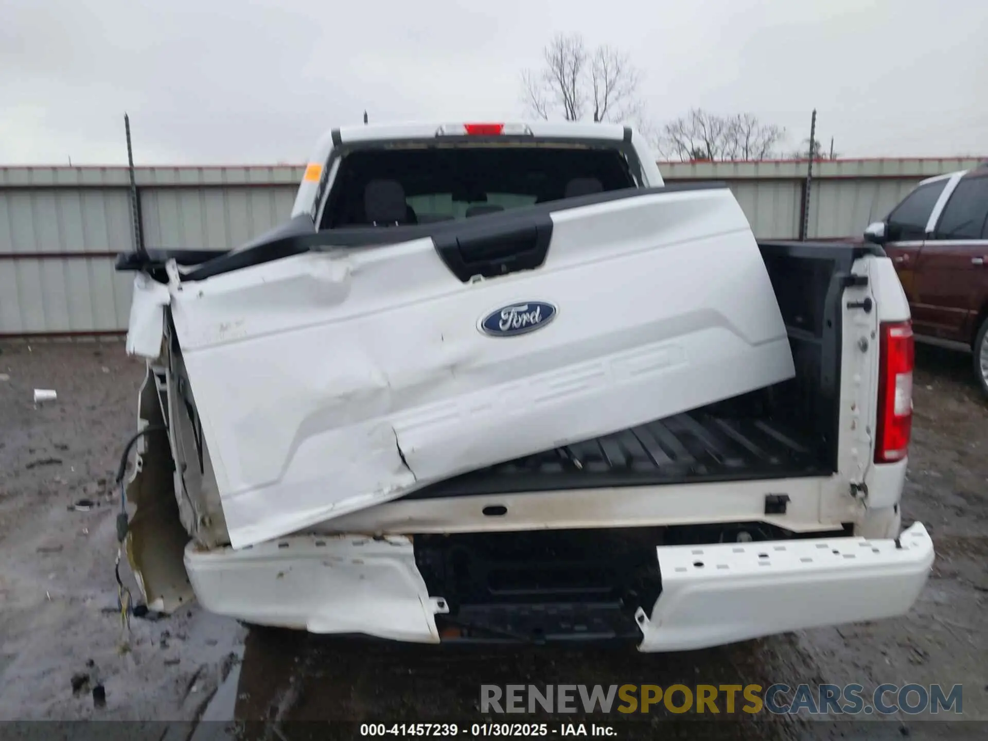16 fotografías del automóvil dañado 1FTEW1C52KKD70455 FORD F-150 2019