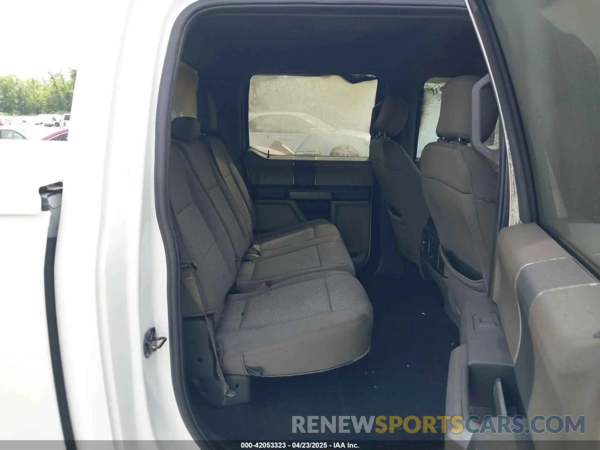 8 fotografías del automóvil dañado 1FTEW1C53KFC88713 FORD F-150 2019