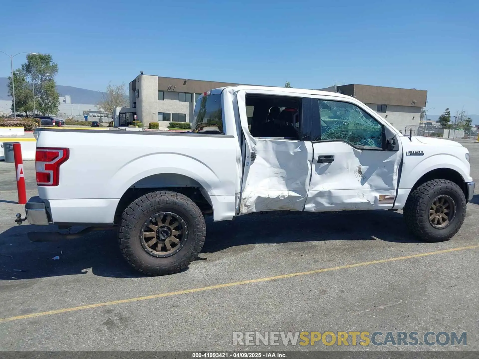13 fotografías del automóvil dañado 1FTEW1C53KKC40961 FORD F-150 2019