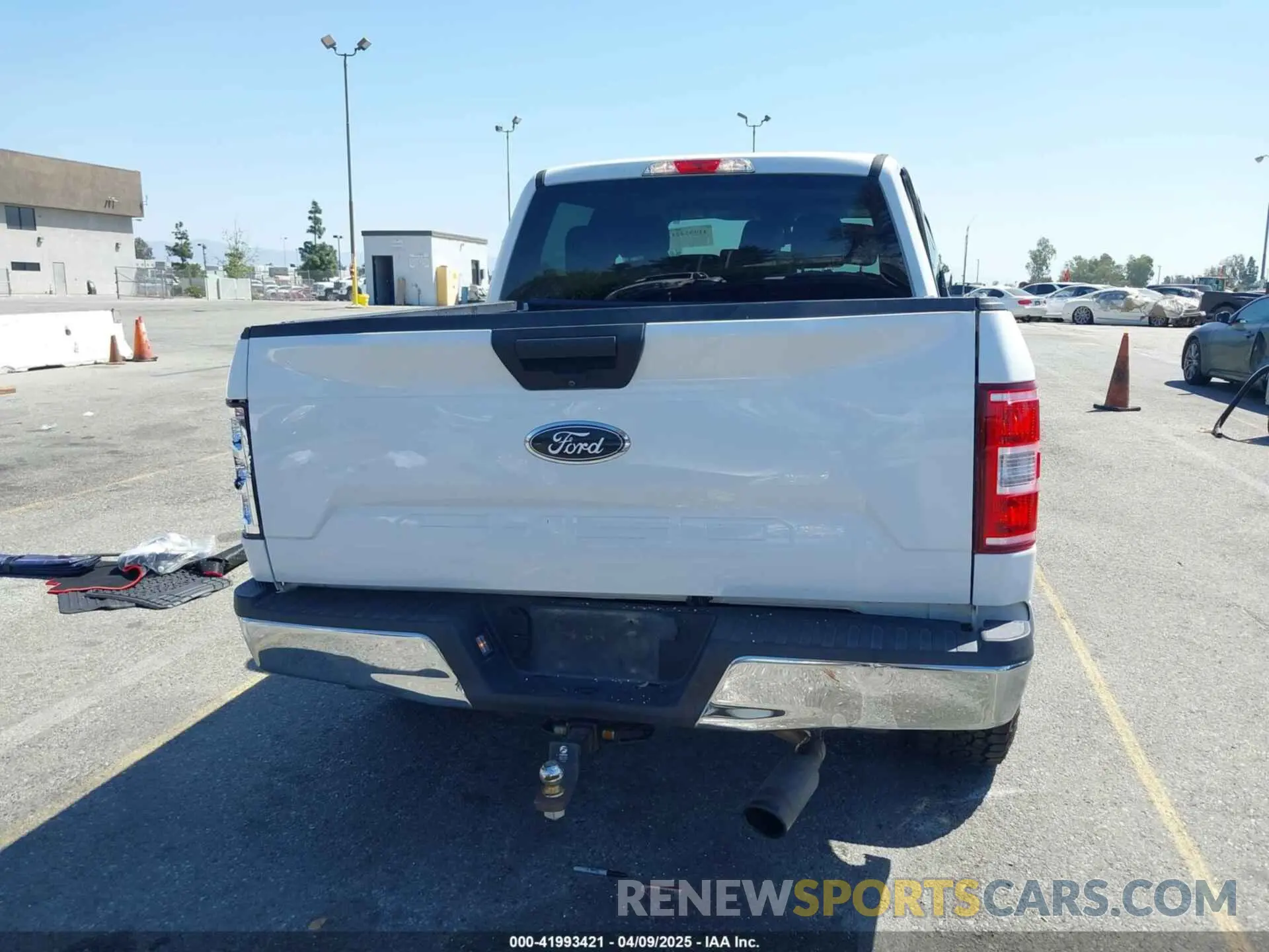 16 fotografías del automóvil dañado 1FTEW1C53KKC40961 FORD F-150 2019