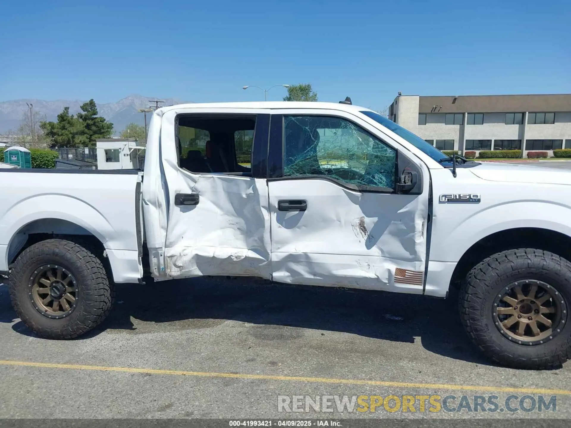 6 fotografías del automóvil dañado 1FTEW1C53KKC40961 FORD F-150 2019