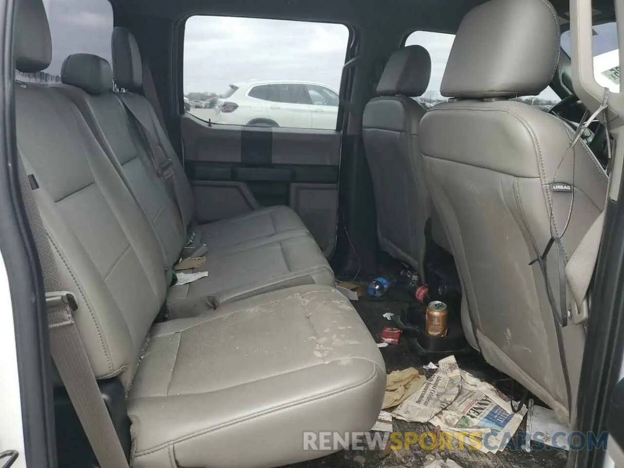 10 fotografías del automóvil dañado 1FTEW1C56KKC61058 FORD F-150 2019