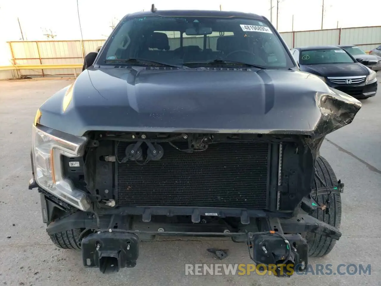 5 fotografías del automóvil dañado 1FTEW1C56KKE59168 FORD F-150 2019