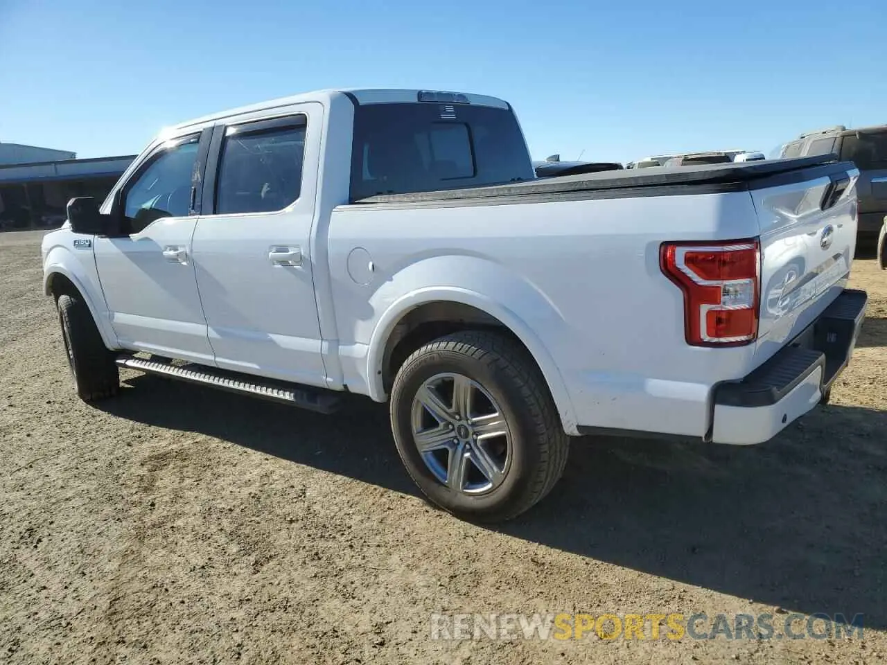 2 fotografías del automóvil dañado 1FTEW1C58KKE07248 FORD F-150 2019