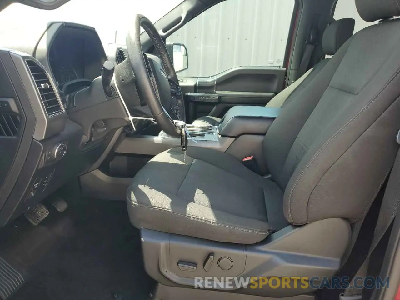 7 fotografías del automóvil dañado 1FTEW1C59KFB88714 FORD F-150 2019