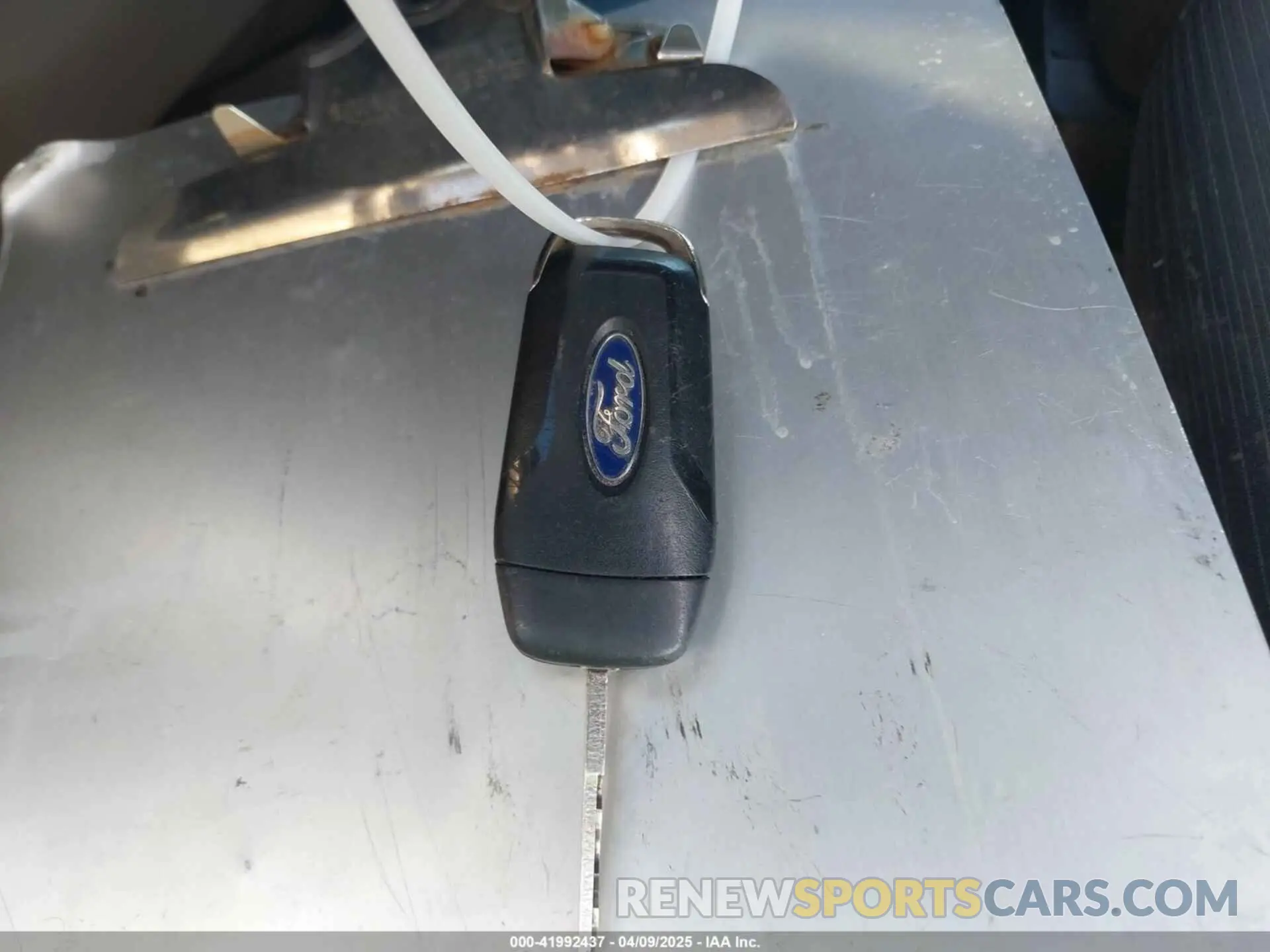 11 fotografías del automóvil dañado 1FTEW1C59KKE70231 FORD F-150 2019
